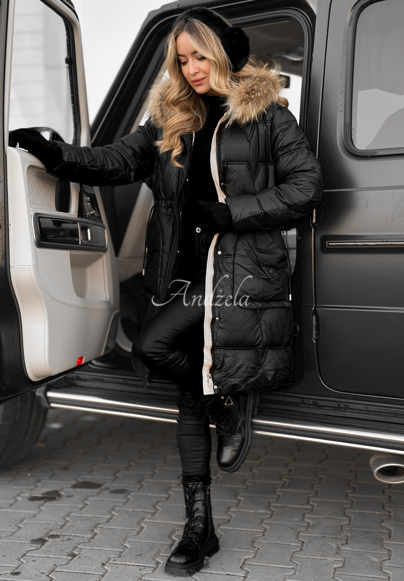 Rivia long quilted jacket black