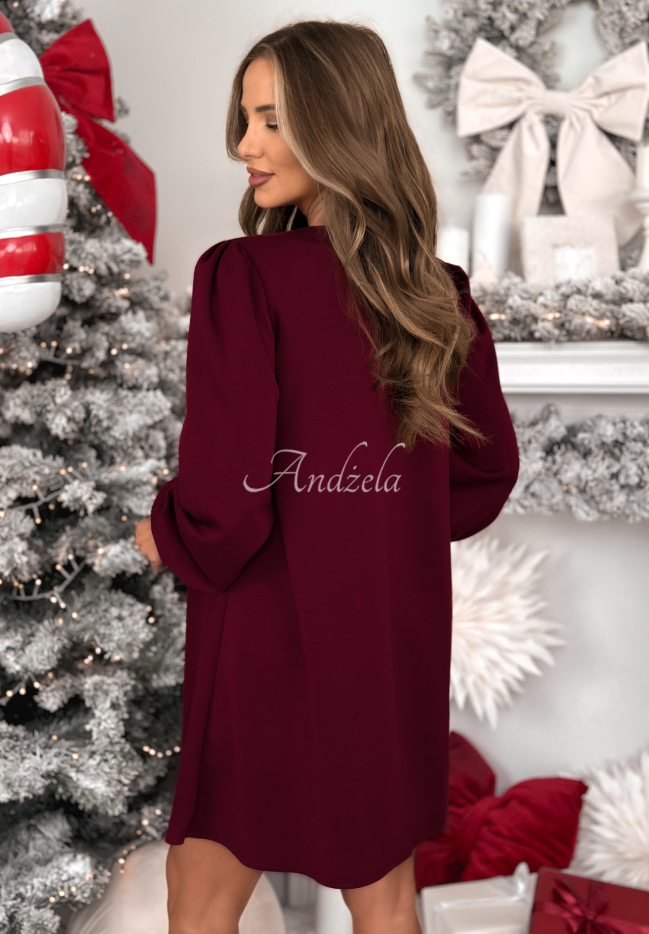 Wiskozowa sukienka z bufiastymi rękawami Just One Kiss burgundowa