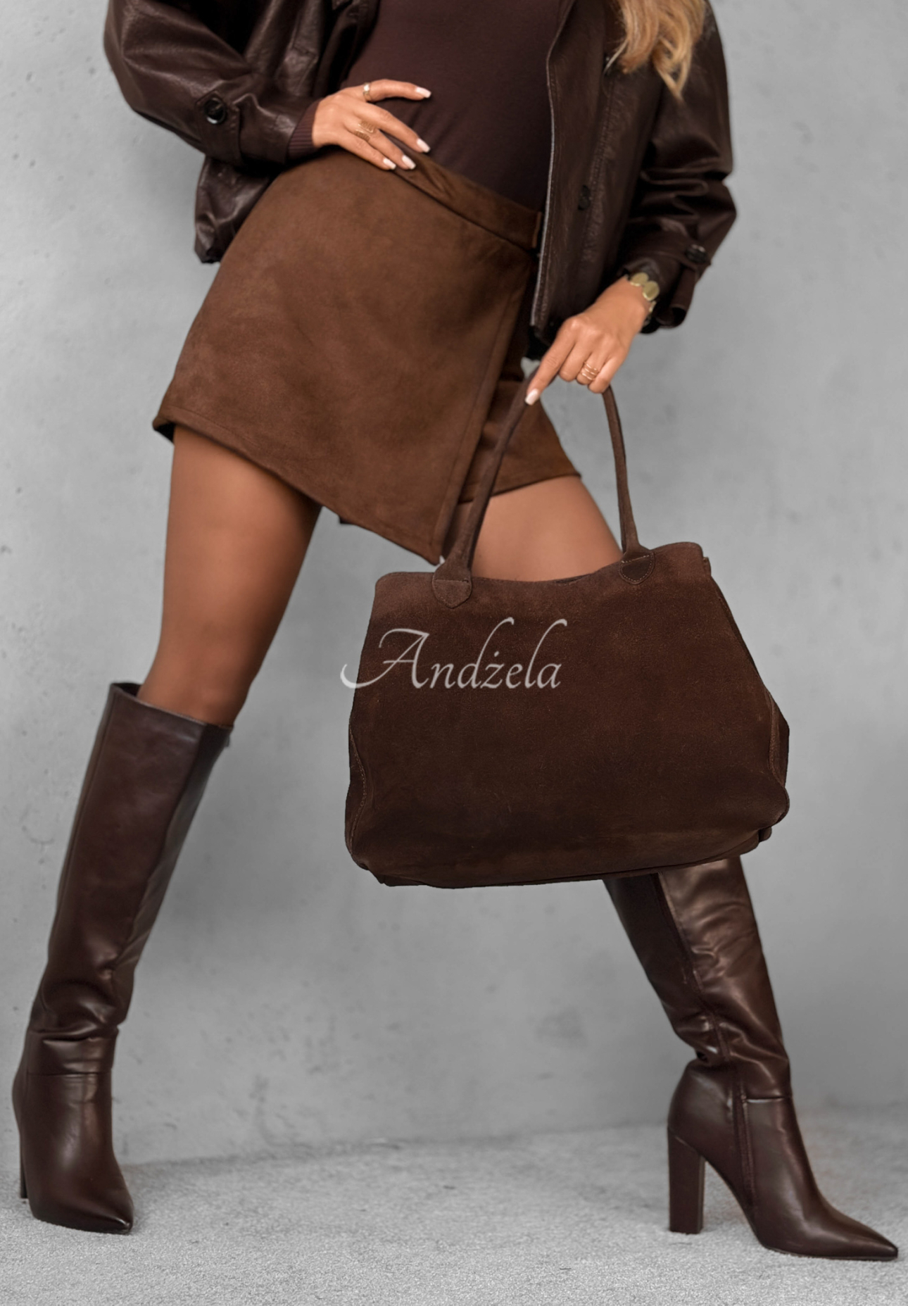 Zamszowa torebka Fully Me czekoladowa