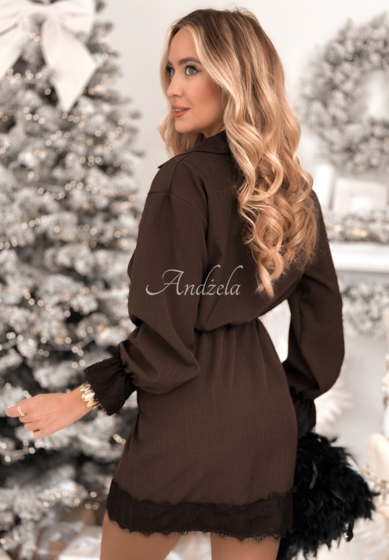 Envelope dress with lace Your Reflection chocolate
