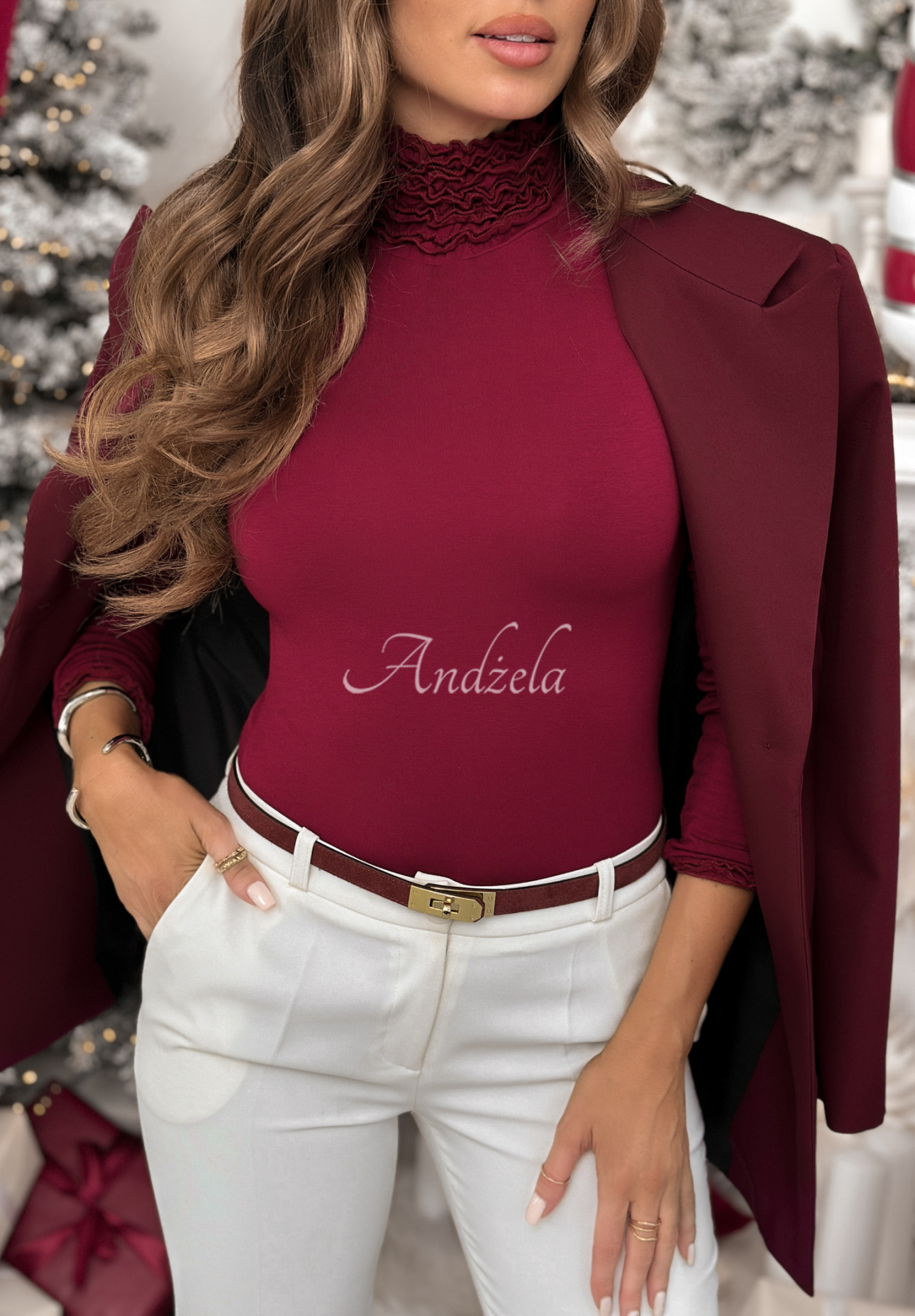 Wiskozowa bluzka longsleeve z golfem Your Own Luck burgundowa