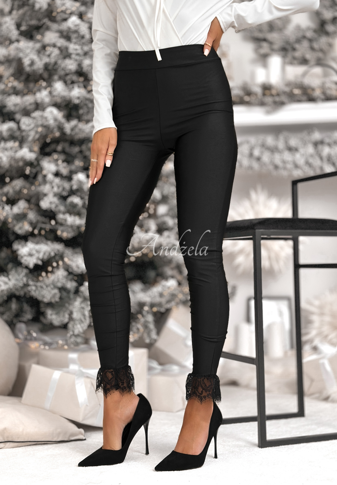 Leggings with lace Value Of Life black