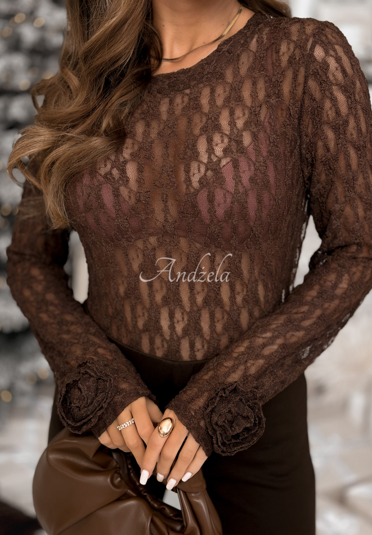 Koronkowa bluzka longsleeve z różami Lace &amp; Roses czekoladowa