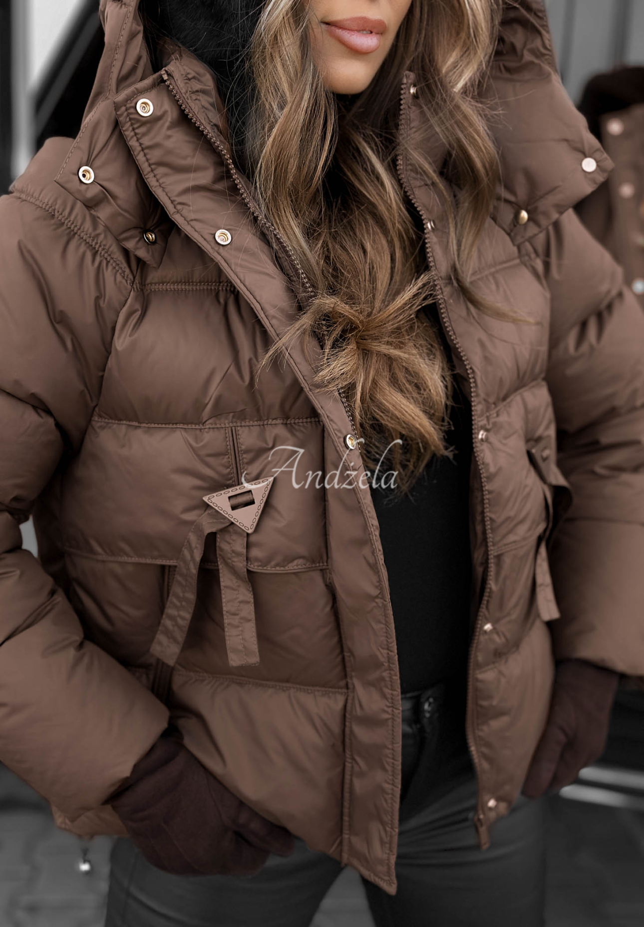 Short quilted hooded jacket Sister Winter chocolate