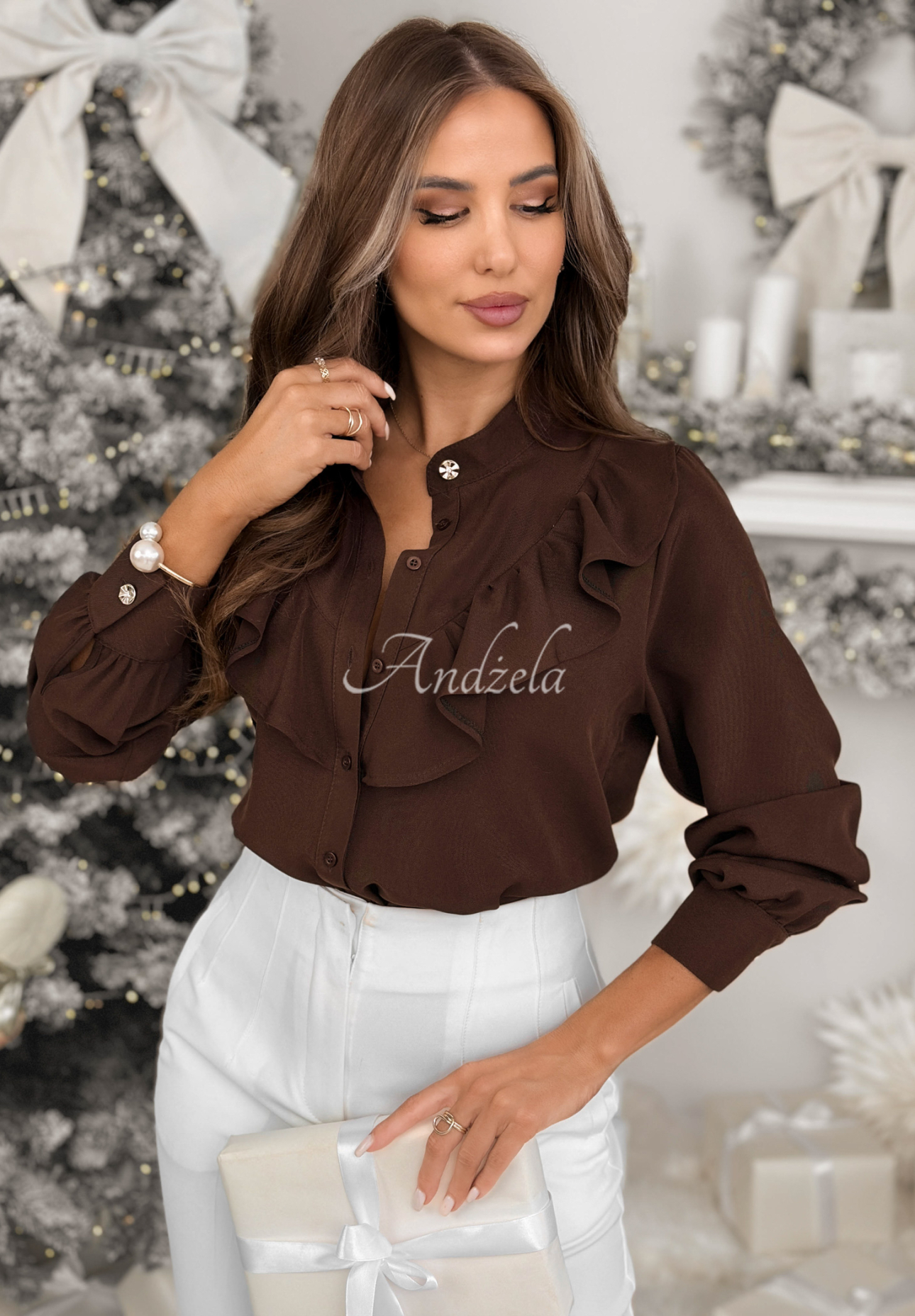 Viscose shirt with frills Christmas Wishes chocolate