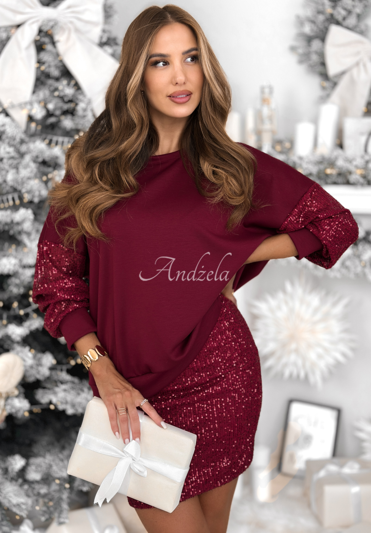 Sweatshirt and skirt set with sequins Got The Power burgundy