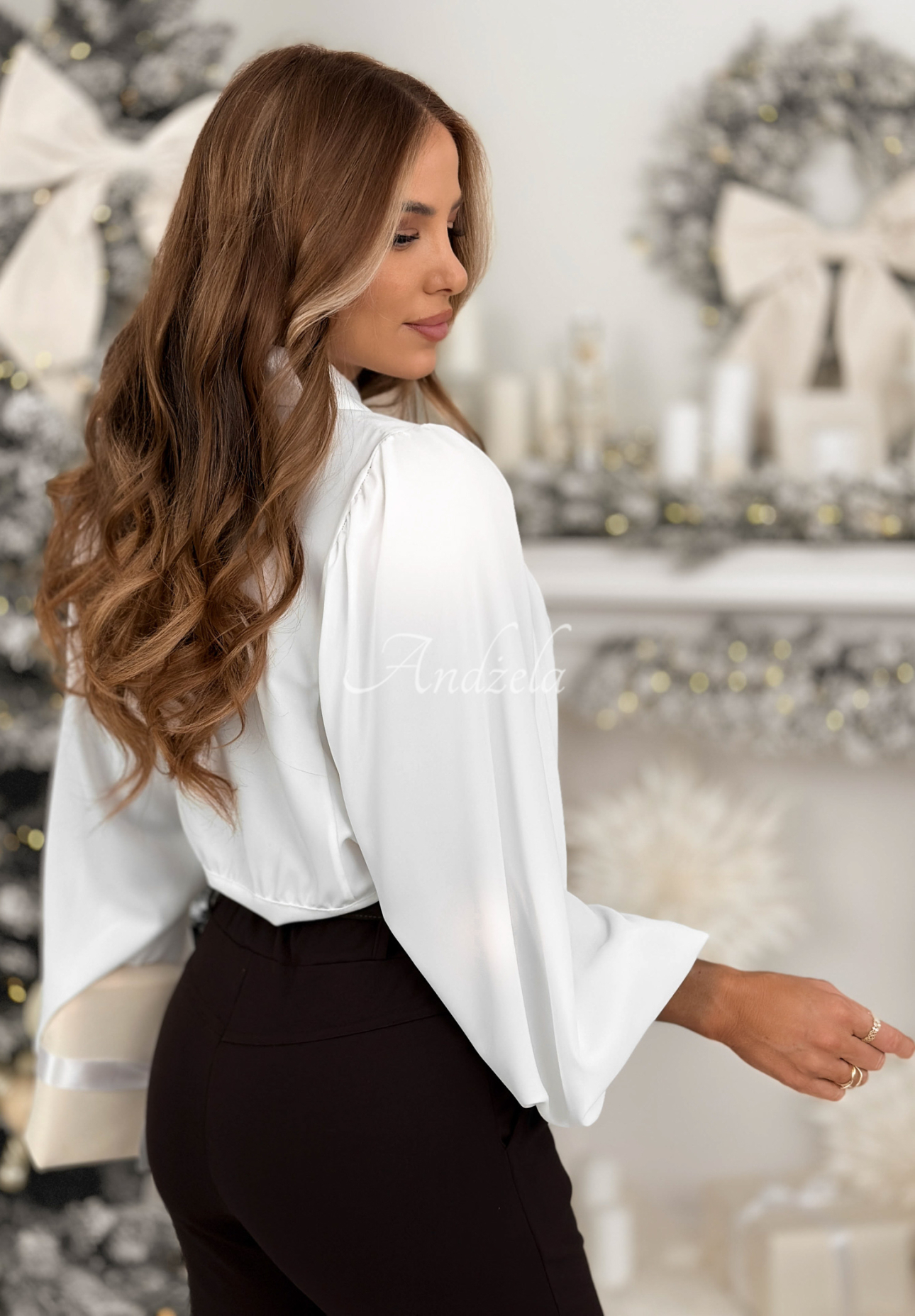 Tiered shirt with wide sleeves Truly Merry white