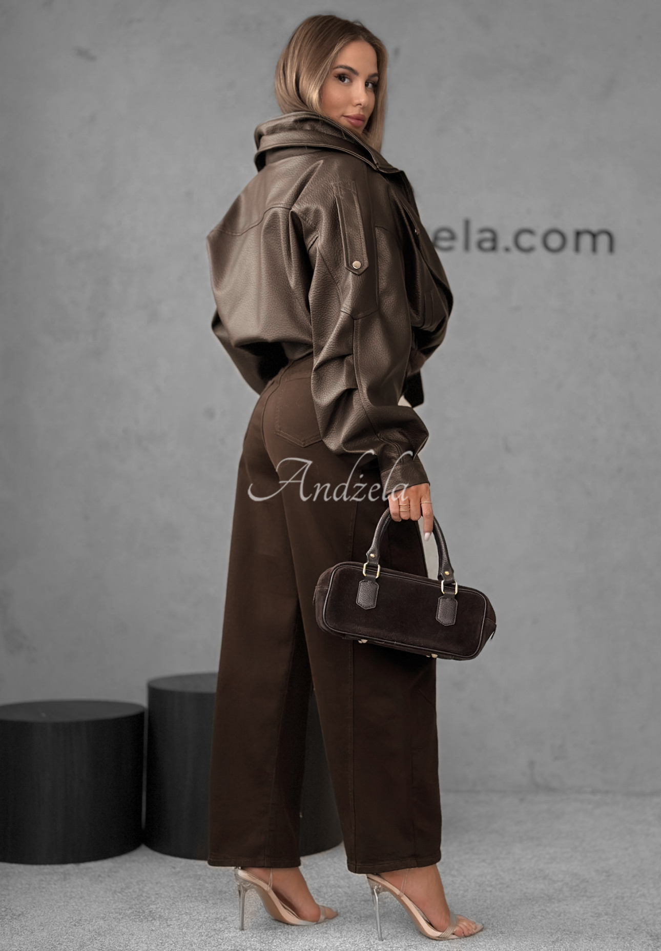 Spodnie jeansowe balloon Say Less czekoladowe