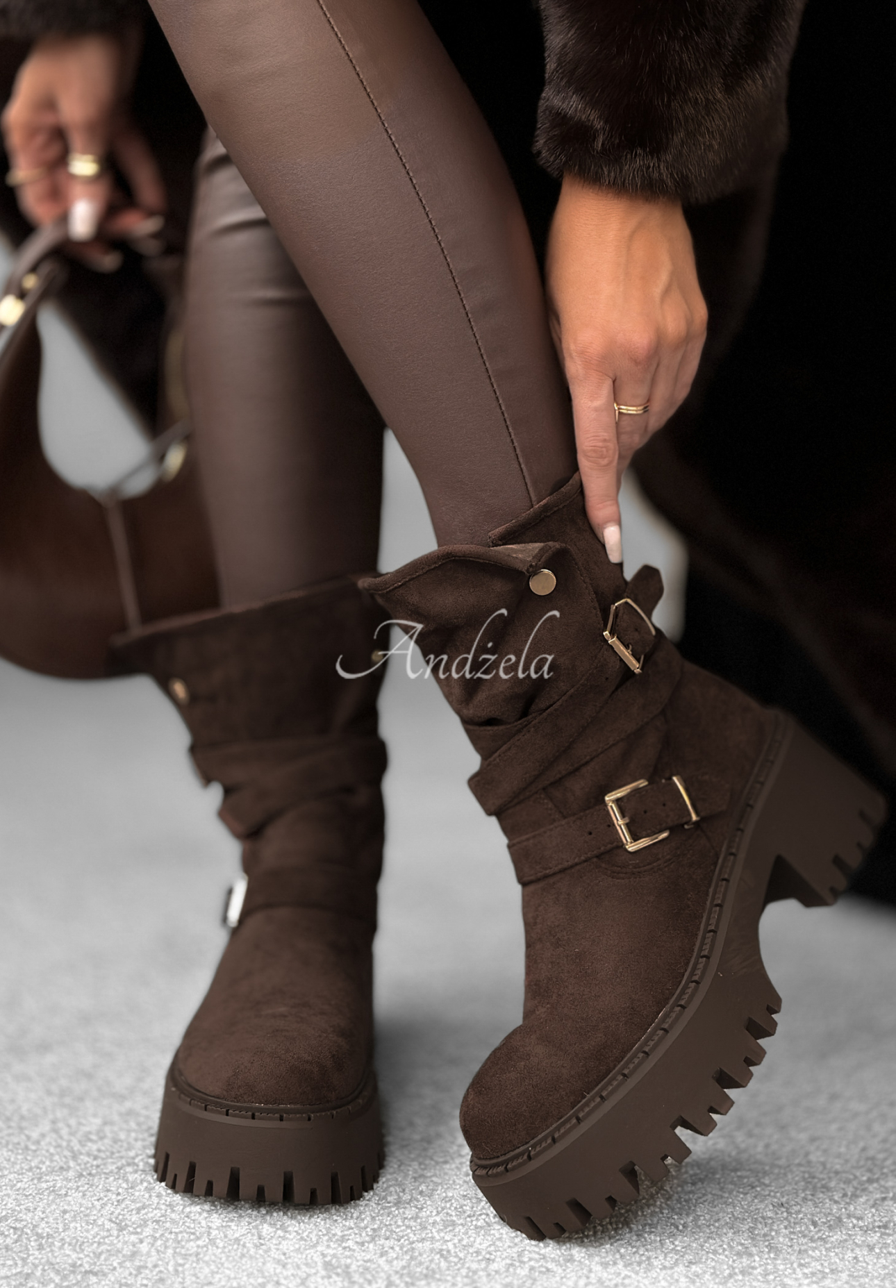 Suede boots with buckles Coldest Months chocolate