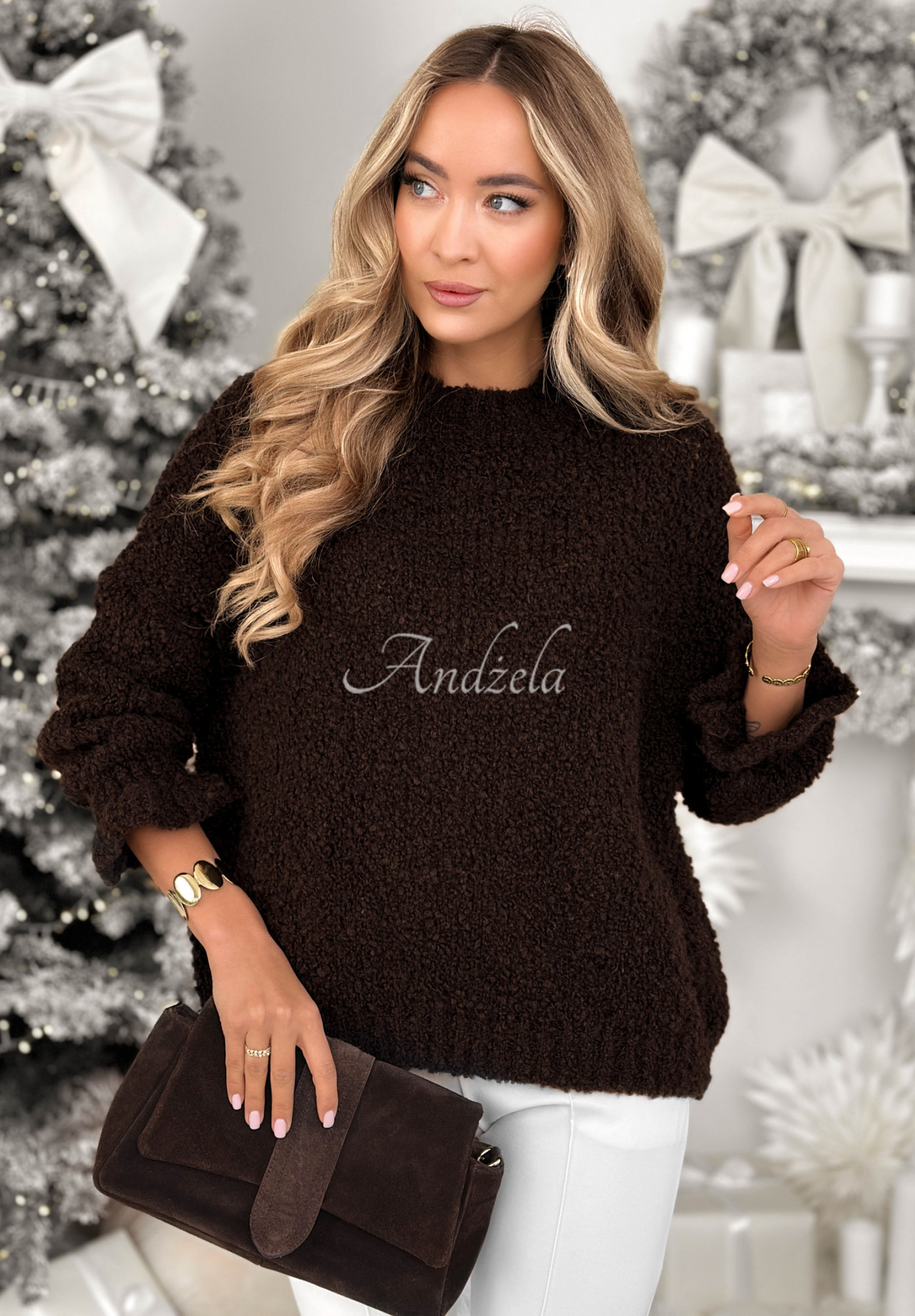 Sweater with wool and alpaca Feels Like Heaven chocolate