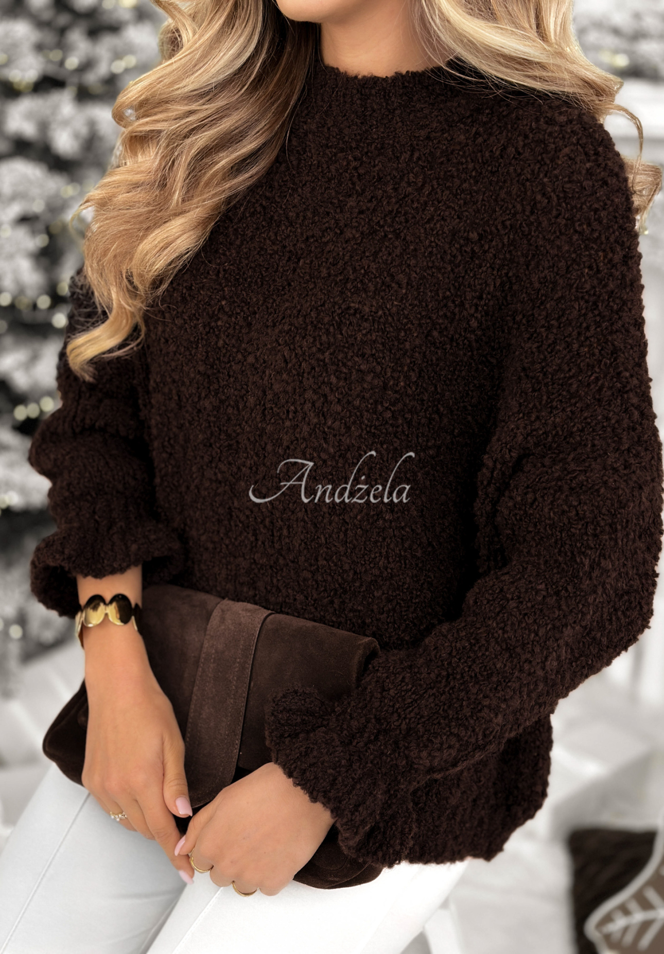 Sweater with wool and alpaca Feels Like Heaven chocolate