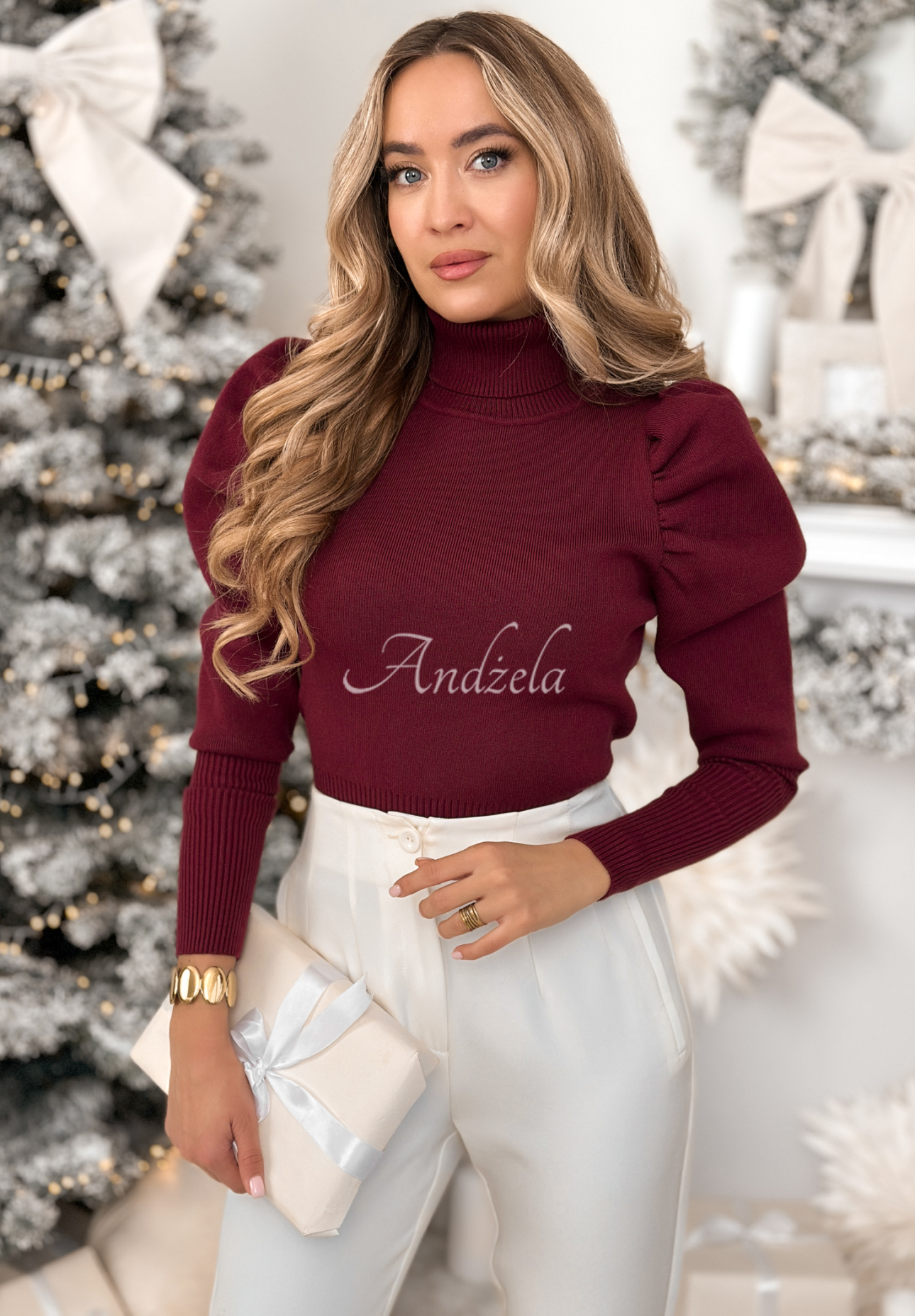 Prążkowana bluzka z golfem i bufkami Amiria burgundowa