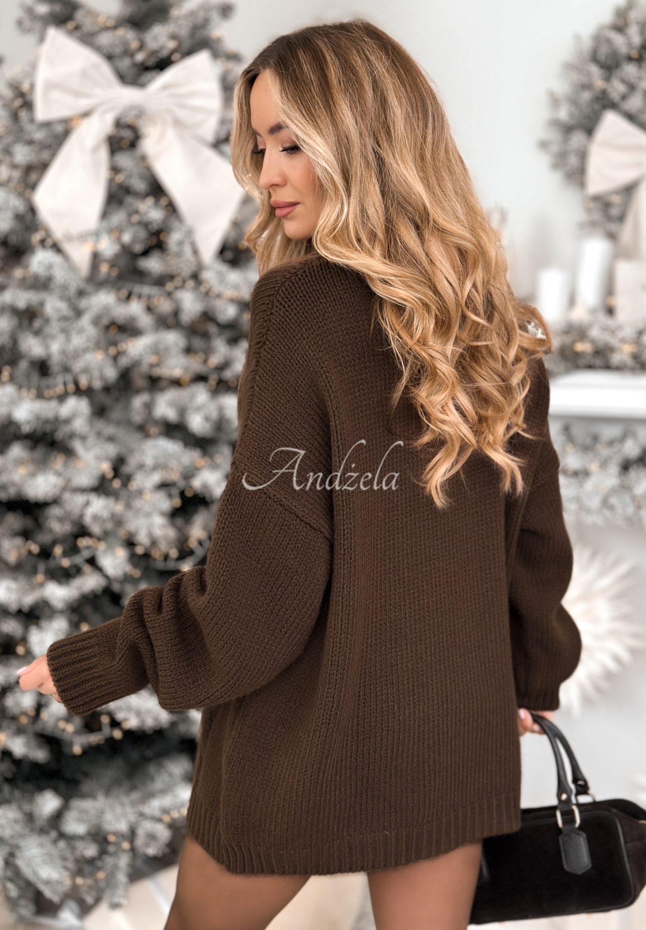 Oversize sweater with decorative weave Cocomore Tressa chocolate