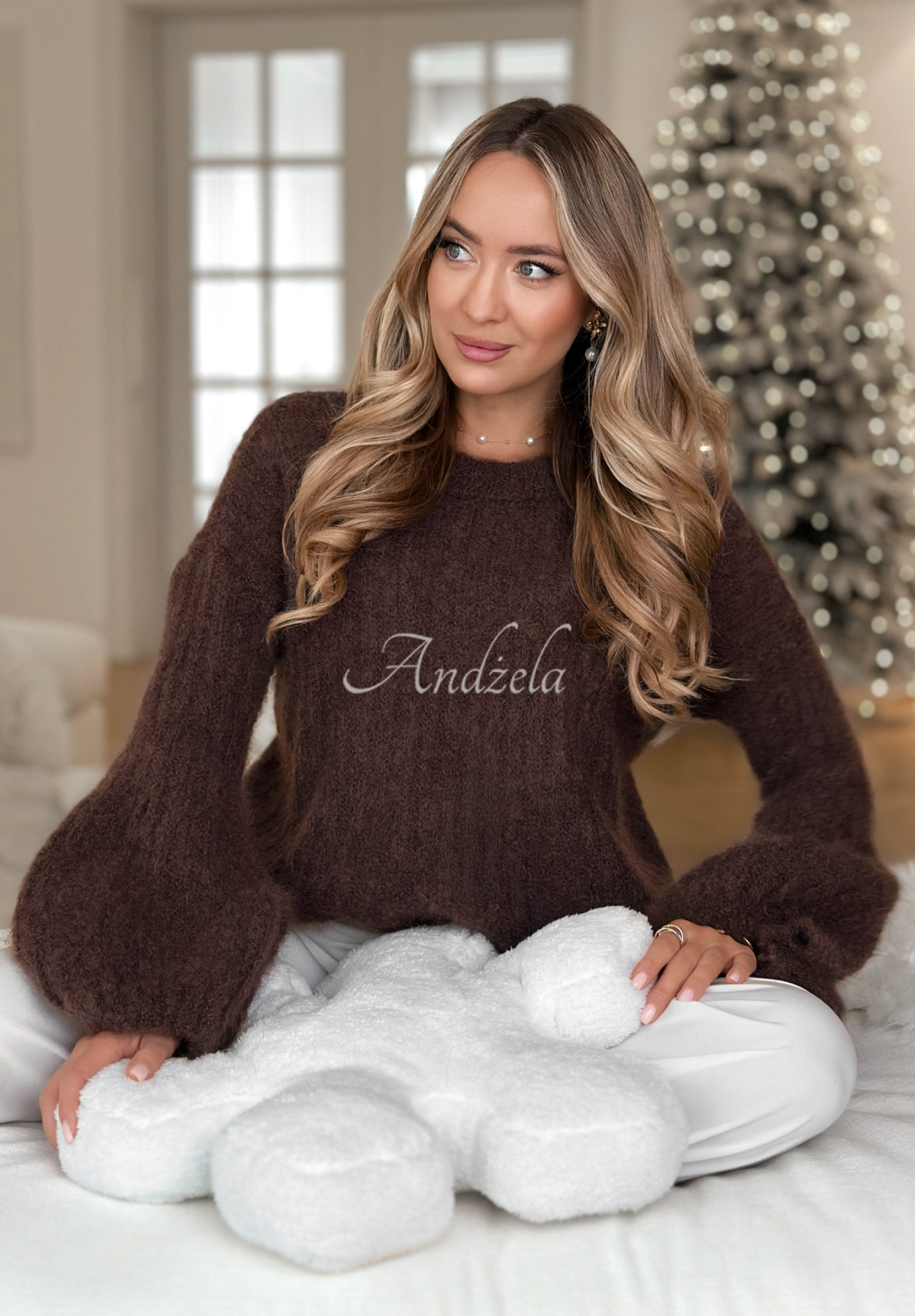 Soft mohair sweater with wide sleeves Cotton Candy chocolate