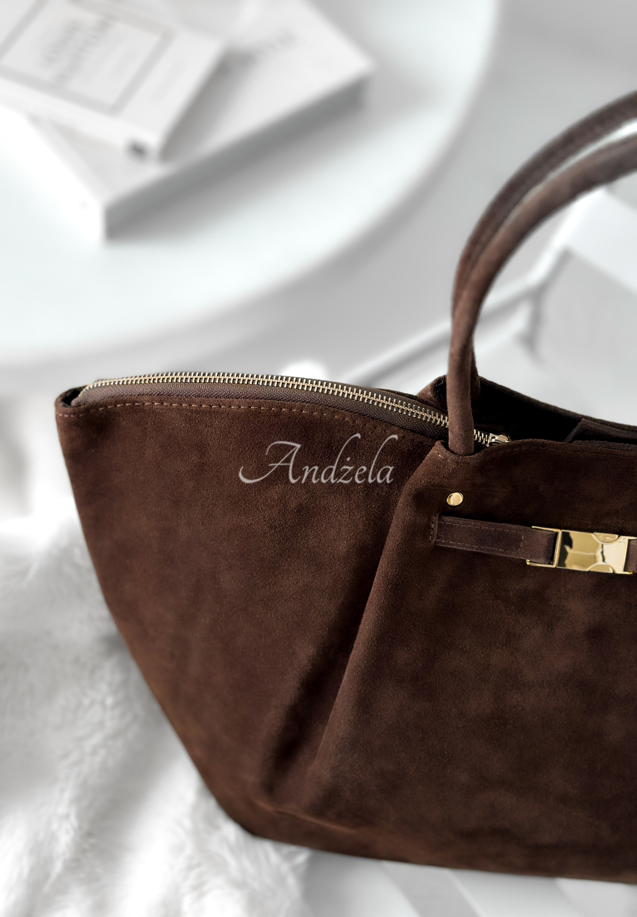 Zamszowa torebka Almost Ready czekoladowa