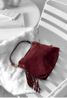 Zamszowa torebka z frędzlami Final Message burgundowa