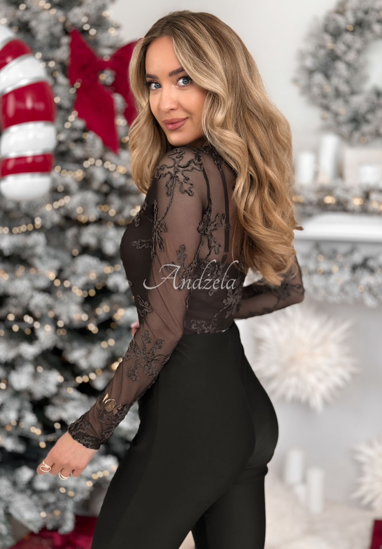 Mesh blouse with embroidery Go On A Date chocolate