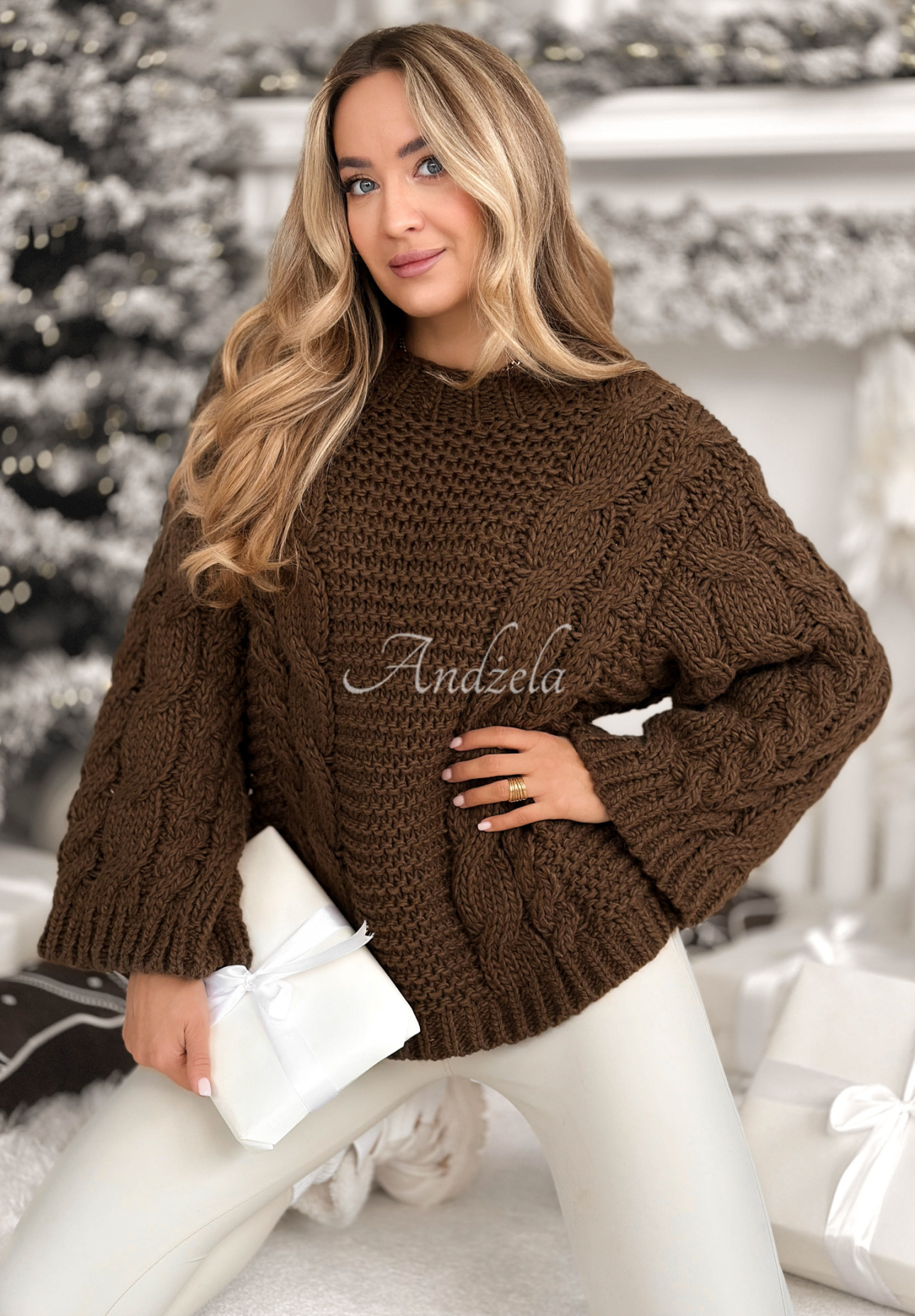 Braided oversize sweater with wool Days Are Short chocolate