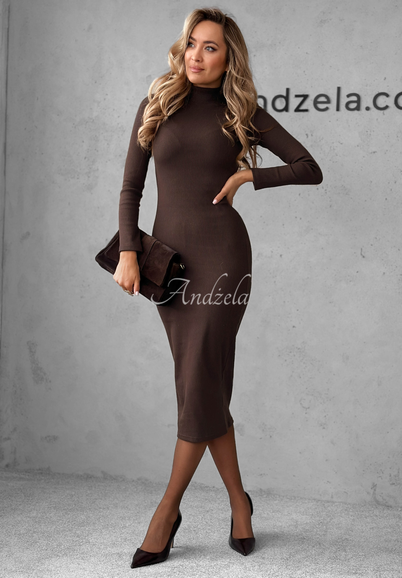 Smile Again chocolate ribbed midi dress