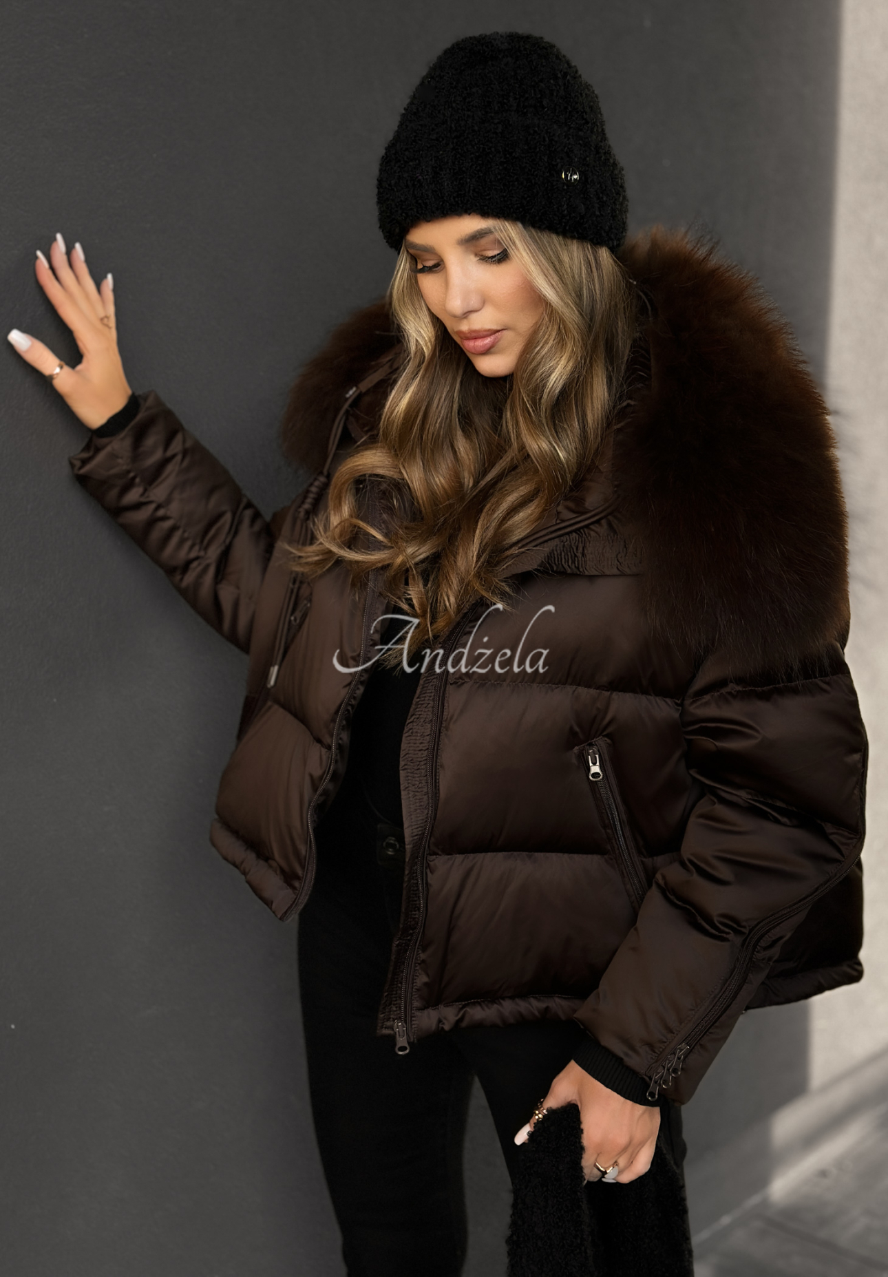 Down jacket with faux fur In Your Dreams chocolate