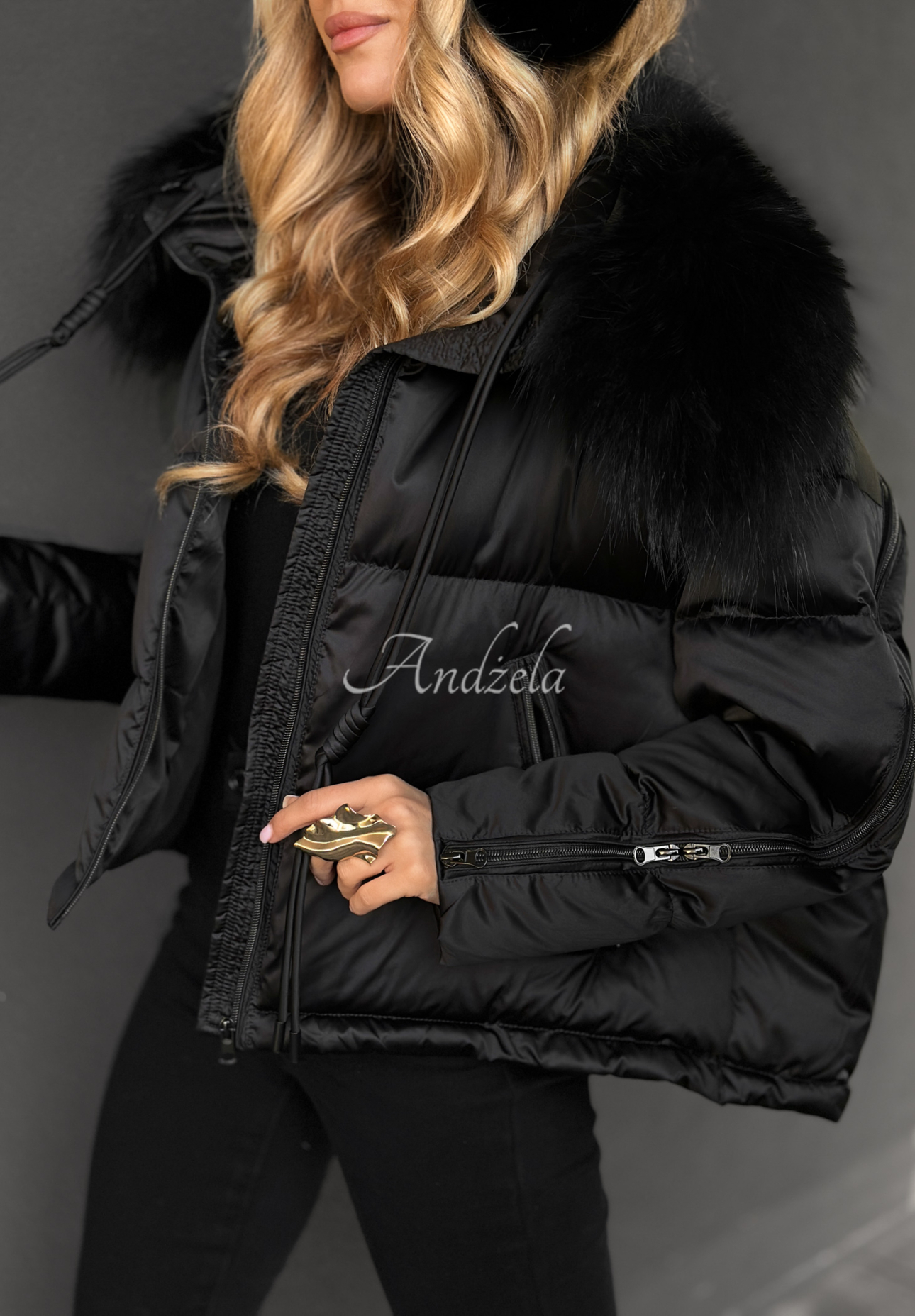 Puchowa kurtka z futerkiem In Your Dreams czarna