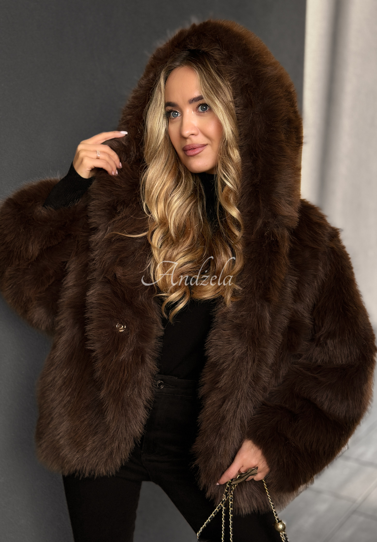 Rainy Mood chocolate short fur jacket