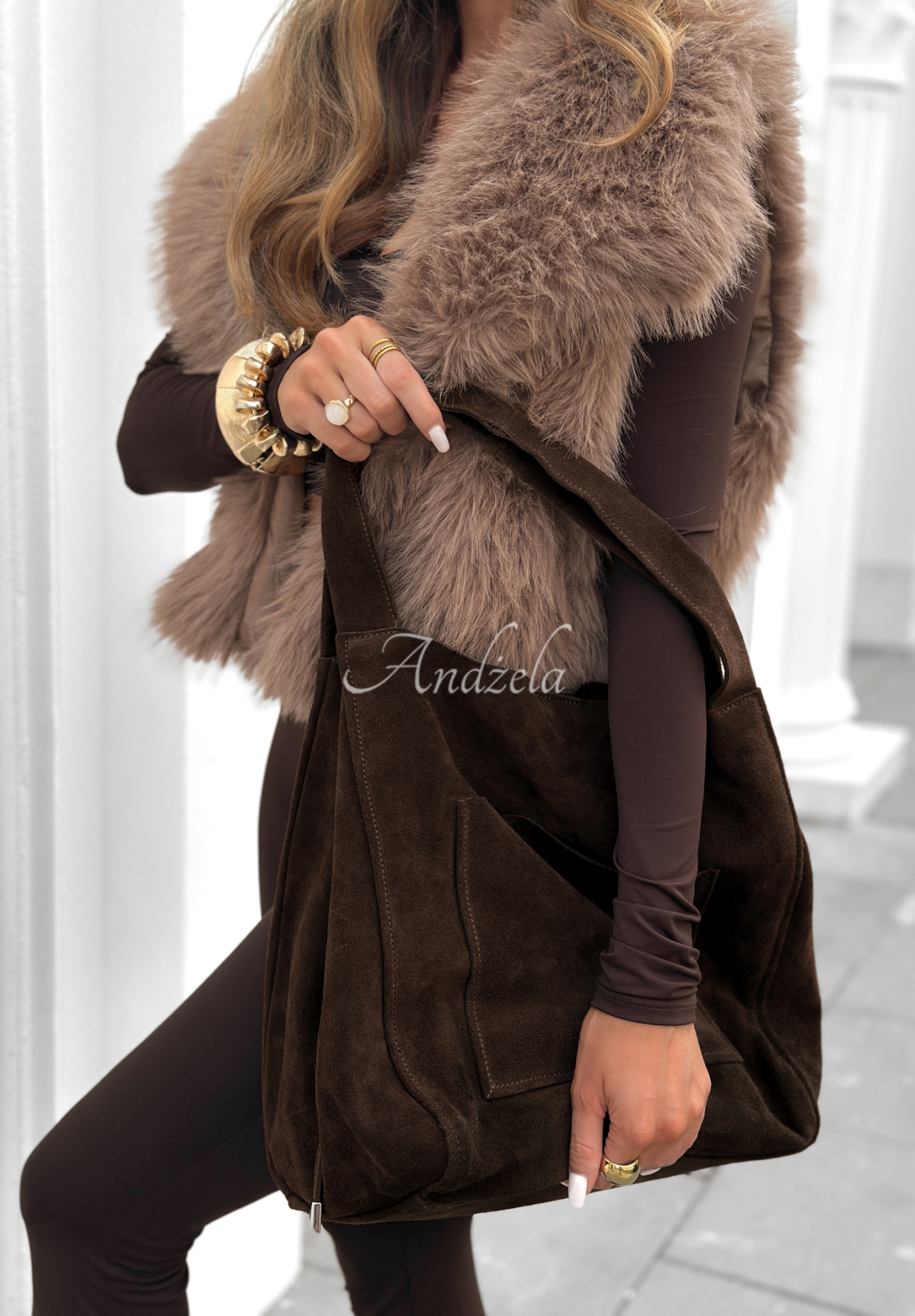 Zamszowa torebka Inspire to Aspire czekoladowa