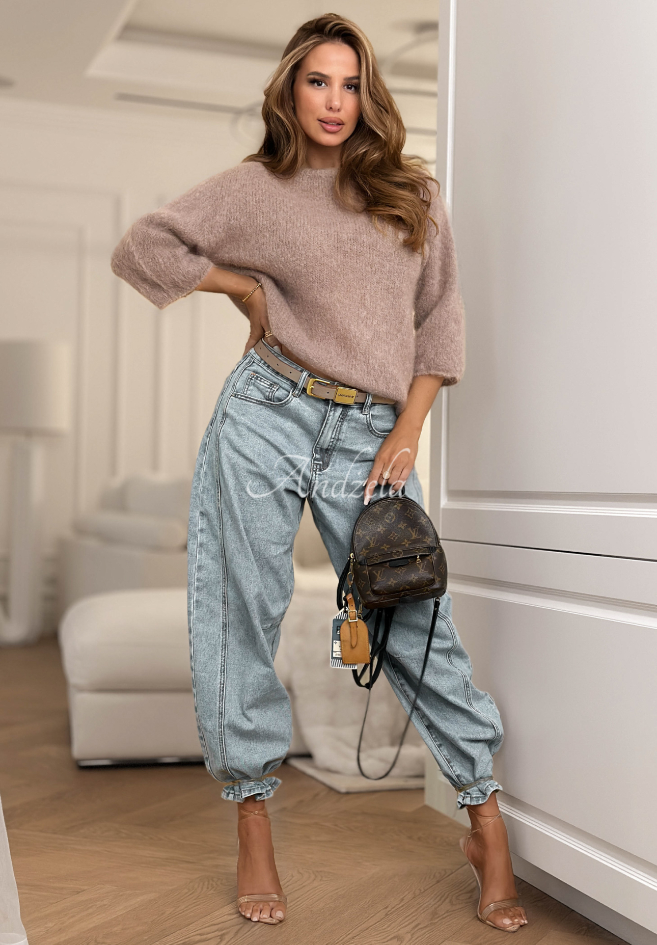 Moherowy sweter Give Me Space mokka