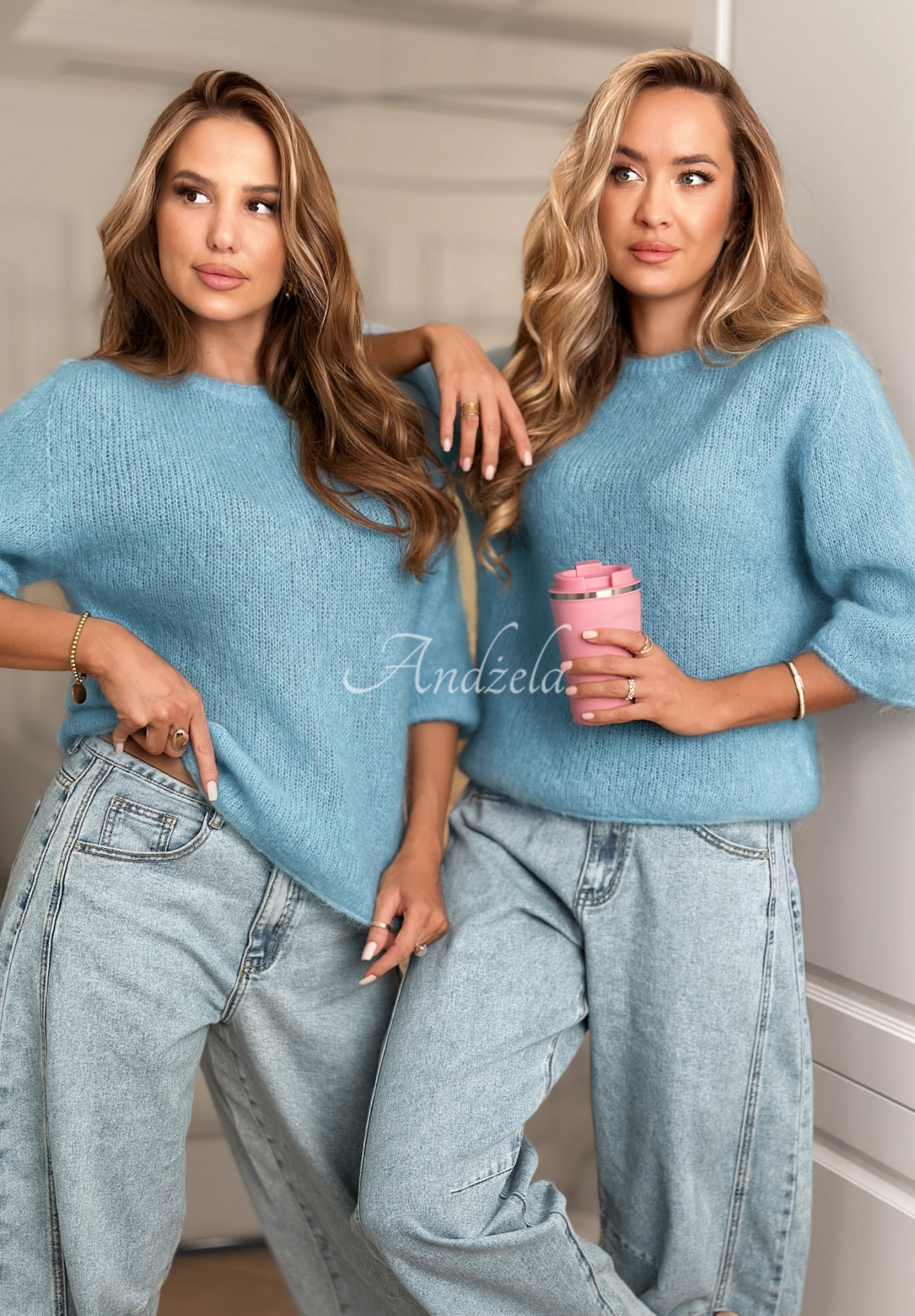 Moherowy sweter Give Me Space niebieski