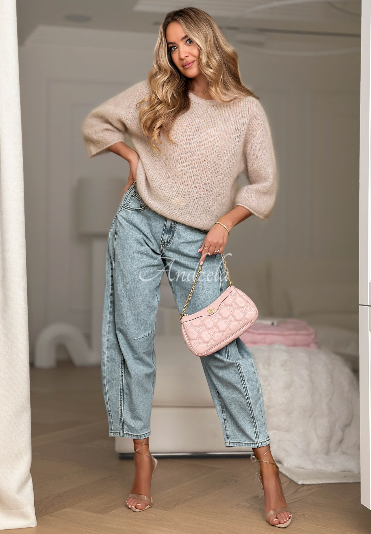 Mohair sweater Give Me Space beige