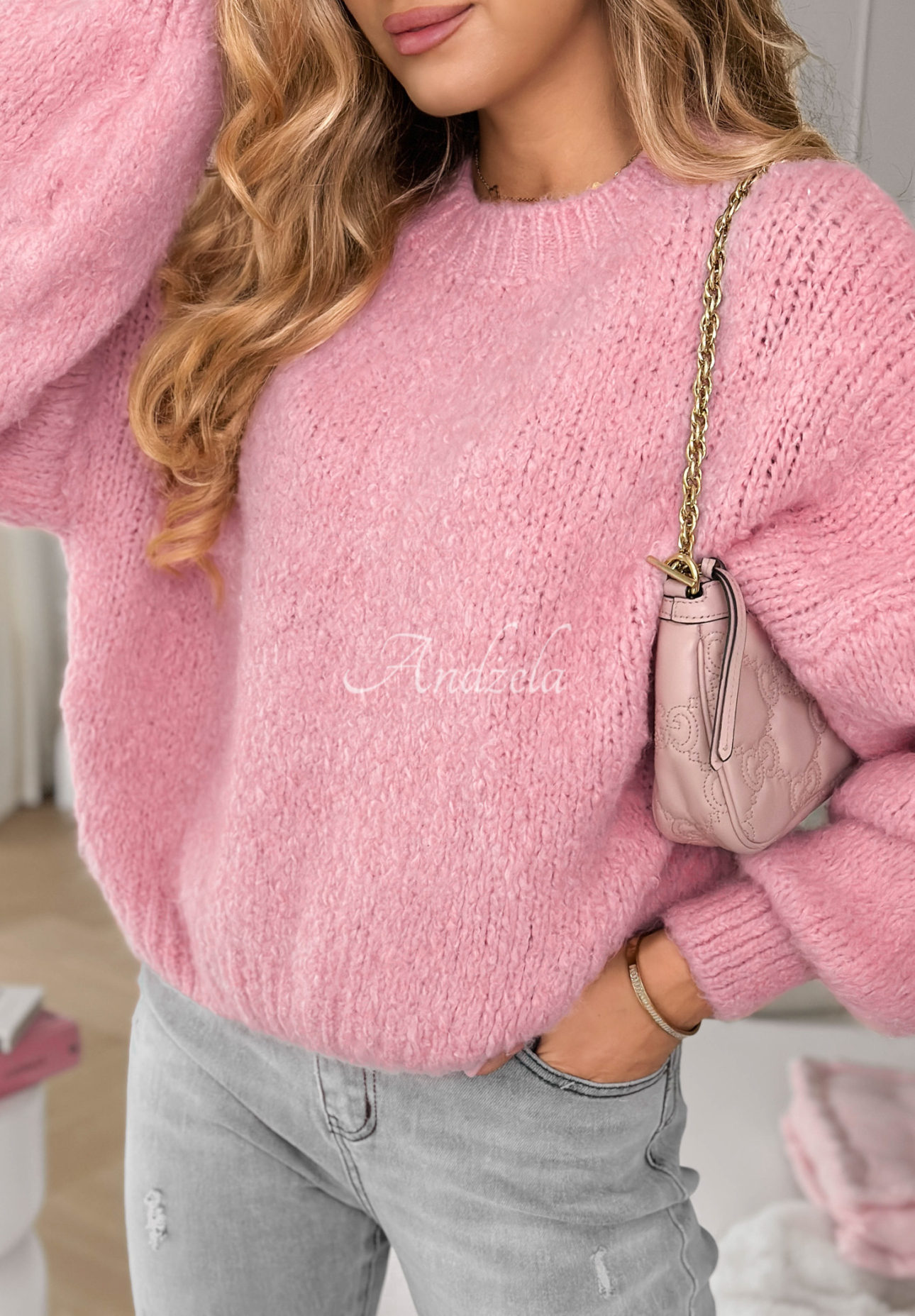 Sweater with buff sleeves Maybe Never pink