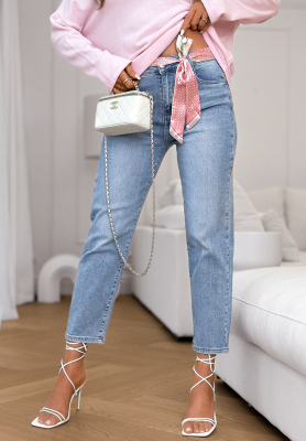 Mom fit jeans with Real For You belt, blue