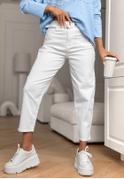 Spodnie jeansowe z paskiem Know Nothing białe