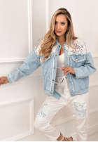 Jeansowa kurtka z koronką Covered In Flowers jasnoniebieska