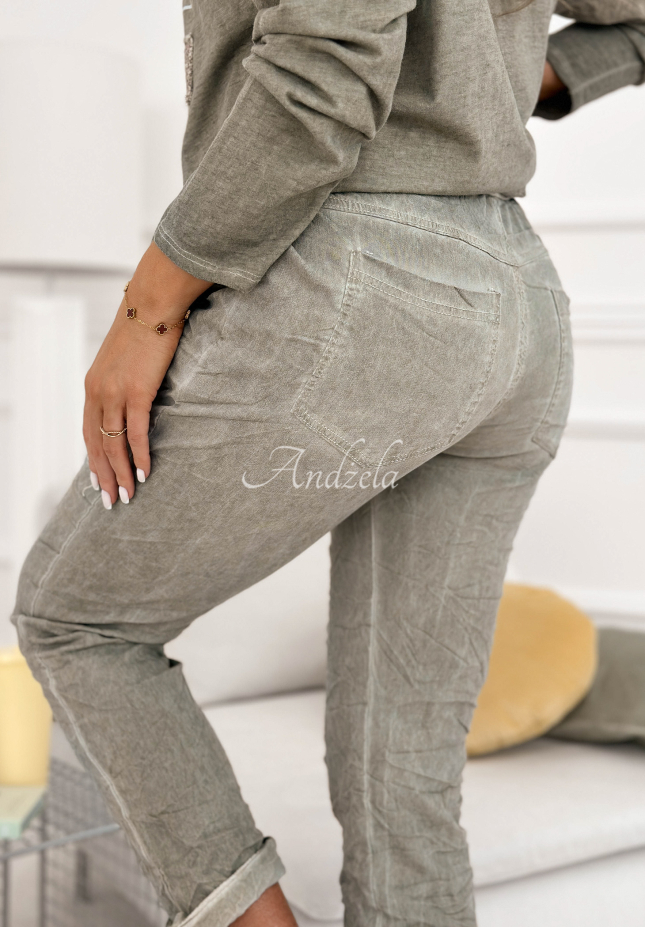 Perfectly Imperfect khaki viscose fabric pants with sequins