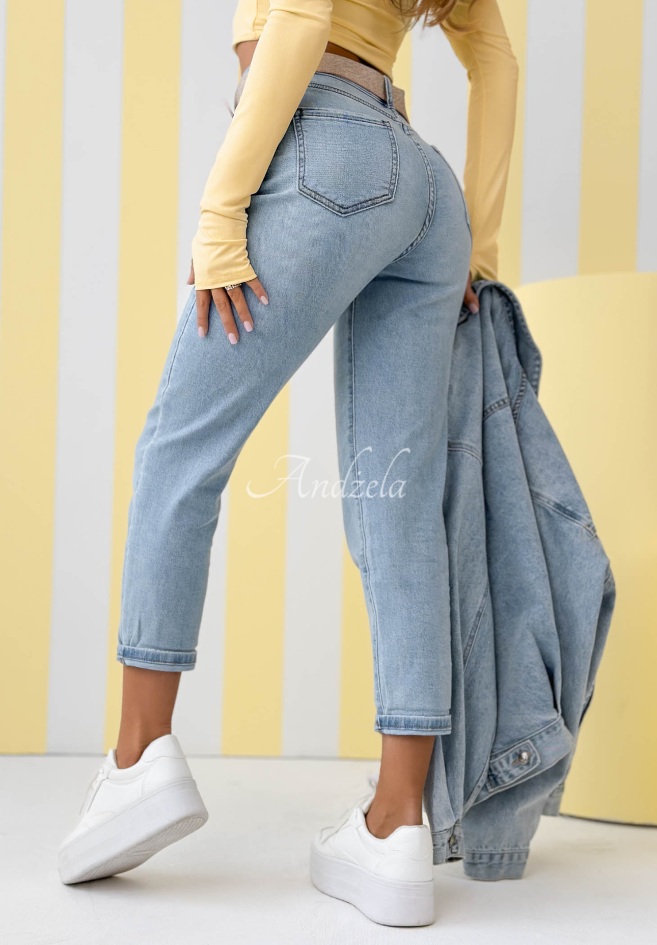 Spodnie jeansowe mom fit Break The Silence jasnoniebieskie