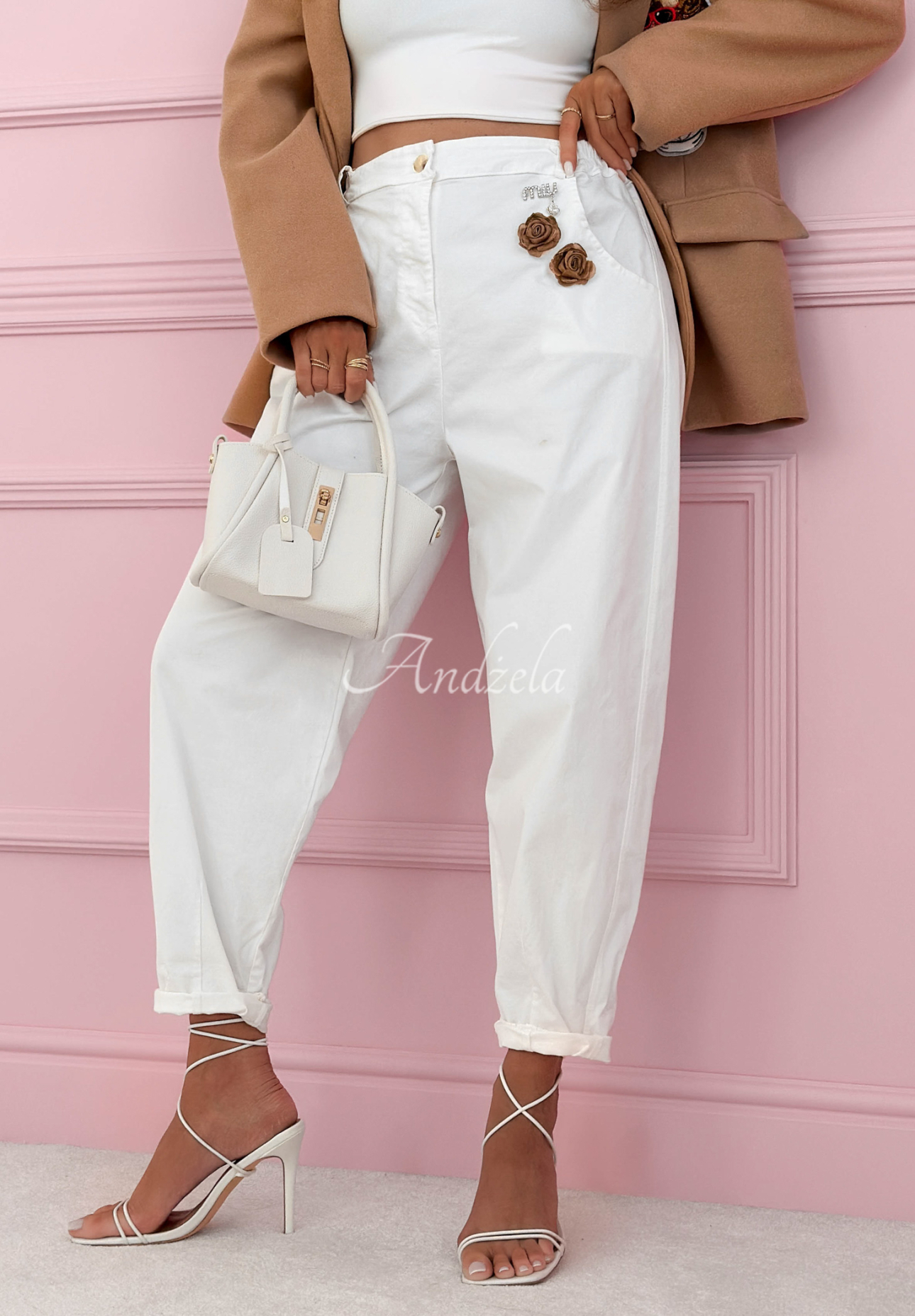 Wait For Me ecru balloon jeans