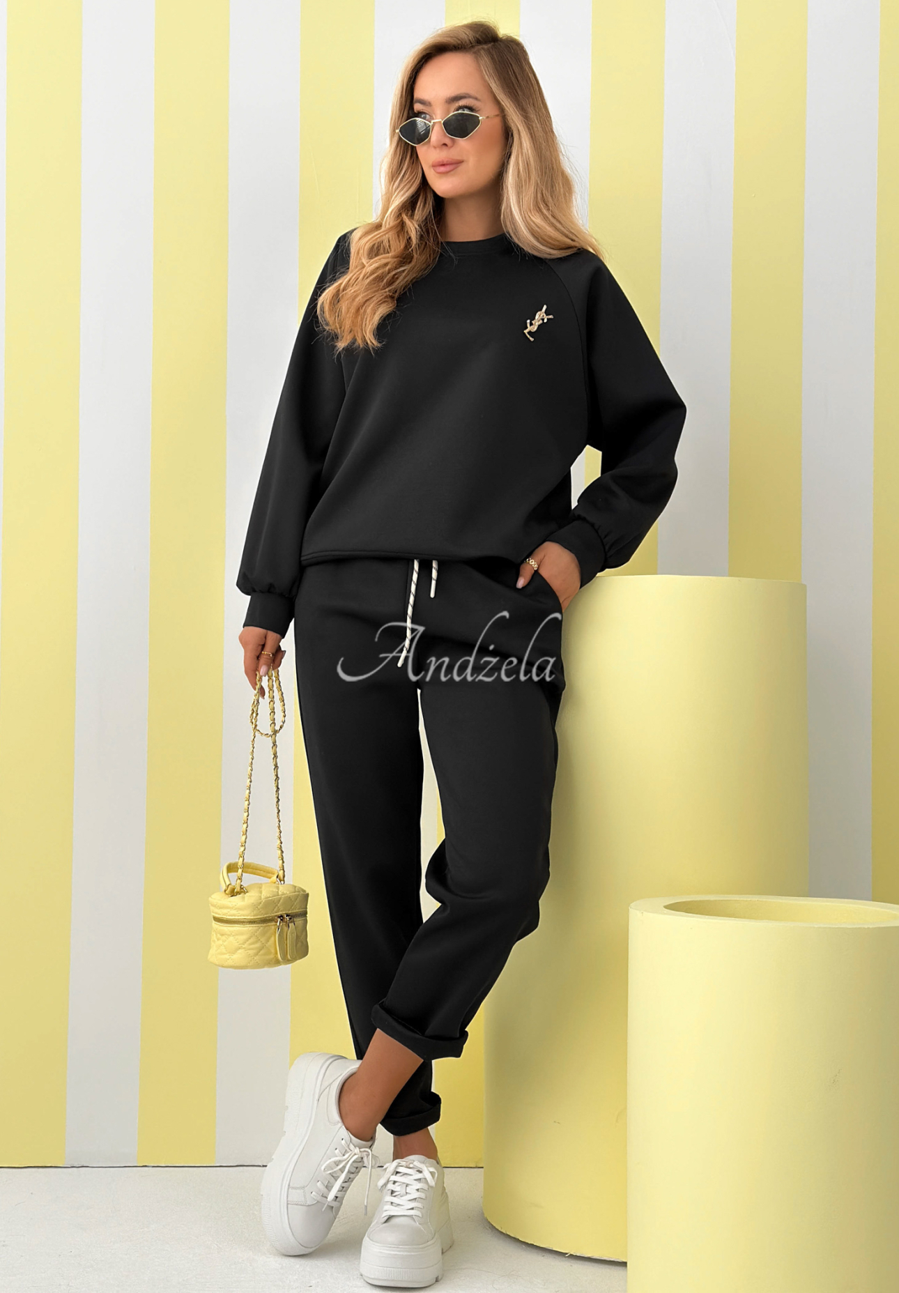 Wiskozowy komplet dresowy masełko bluza i spodnie Better Now czarny