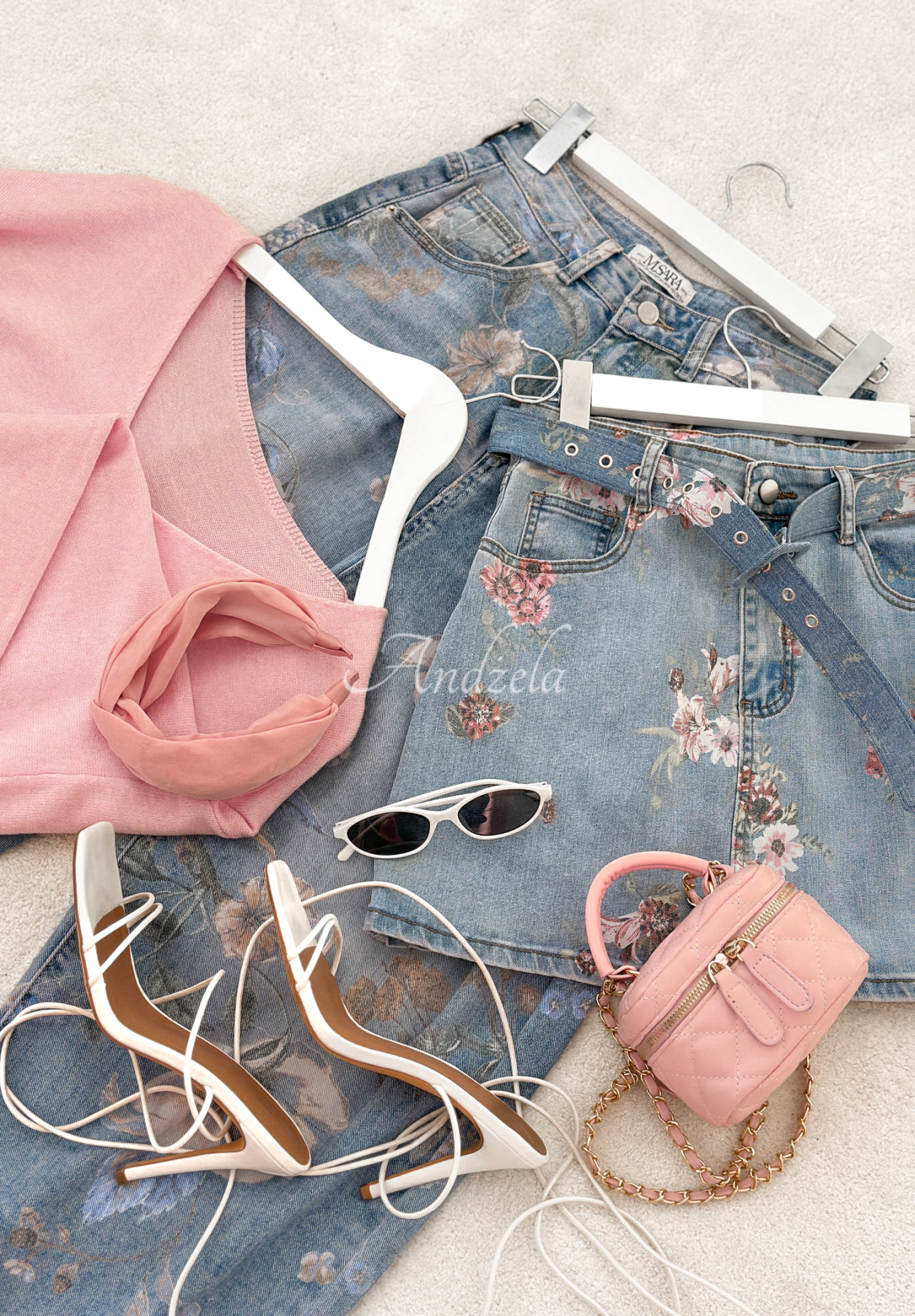 Balloon jeans with floral print Take Your Time blue