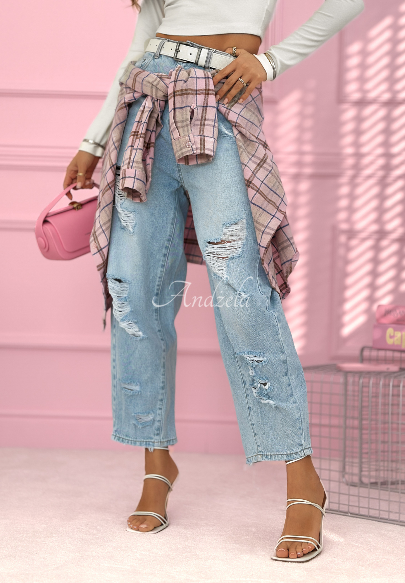 Spodnie jeansowe balloon z przetarciami Noah niebieskie