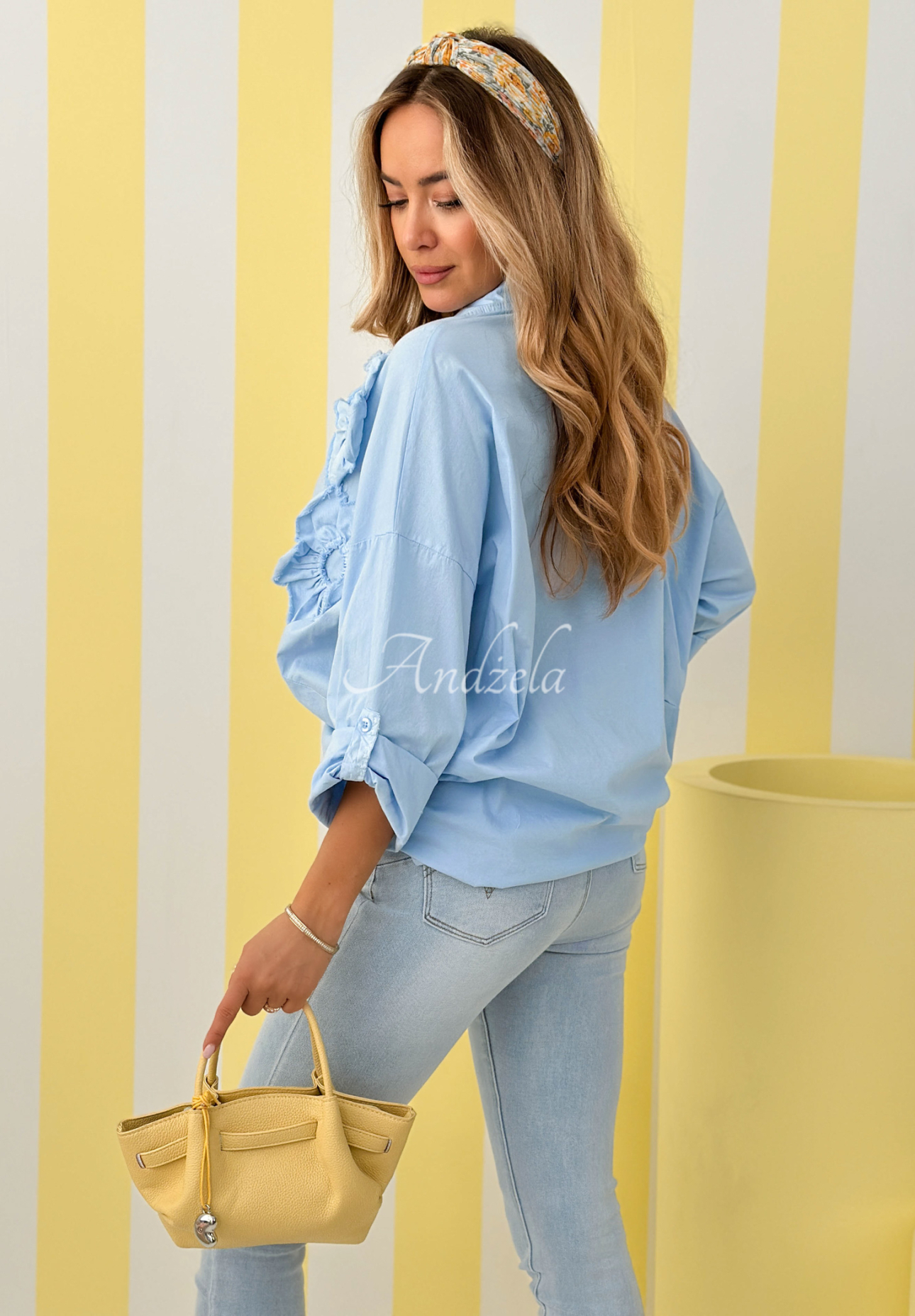 Cotton shirt with April Flowers appliqué, sky blue