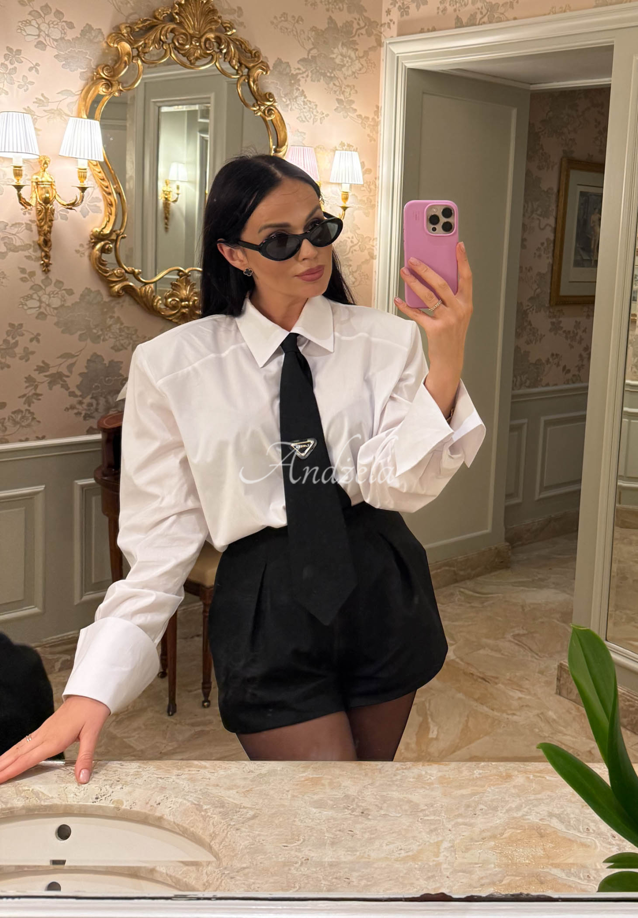 Bawełniana koszula z krawatem La Milla Kendall biała