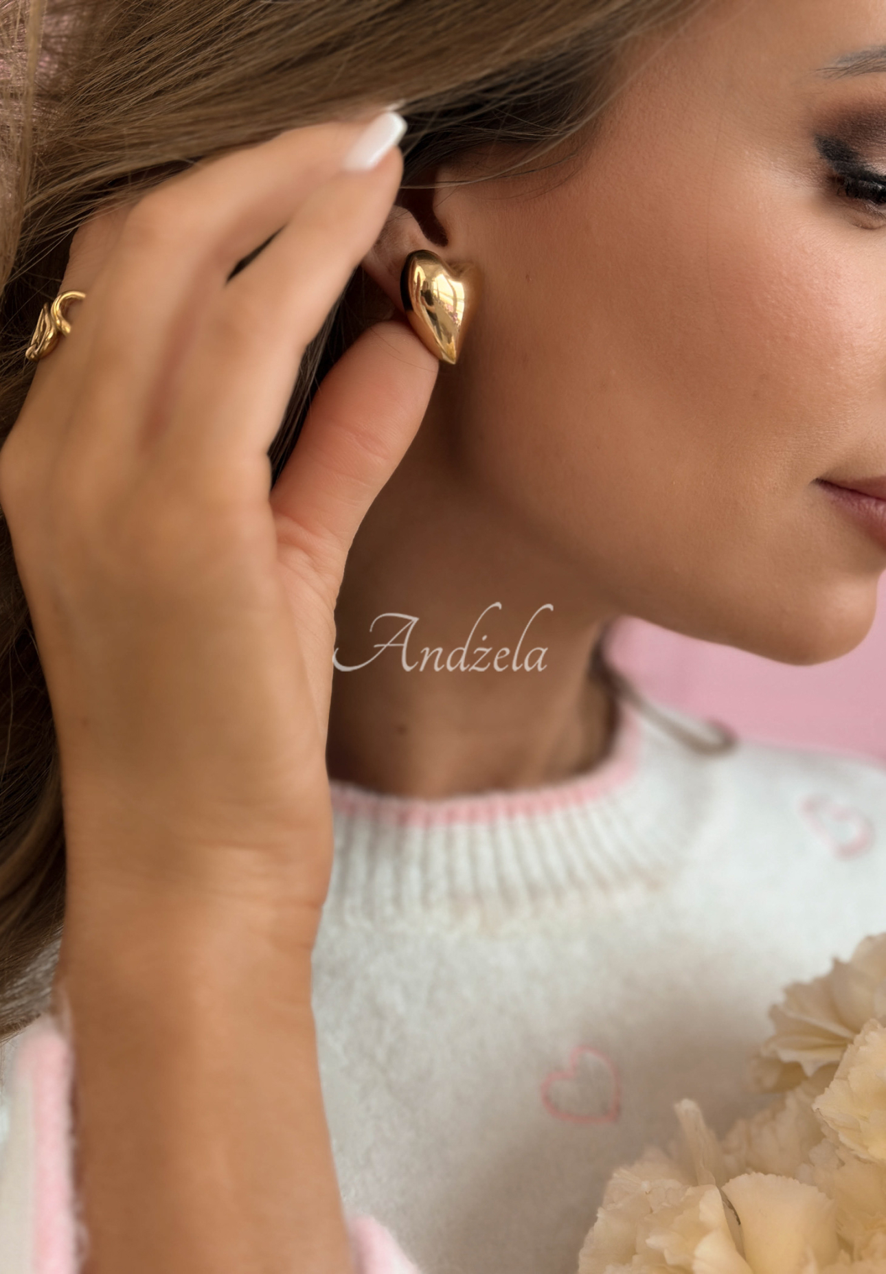 True Heart gold heart earrings