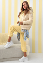 Pikowana kurtka z kapturem Warm Daylight beżowa