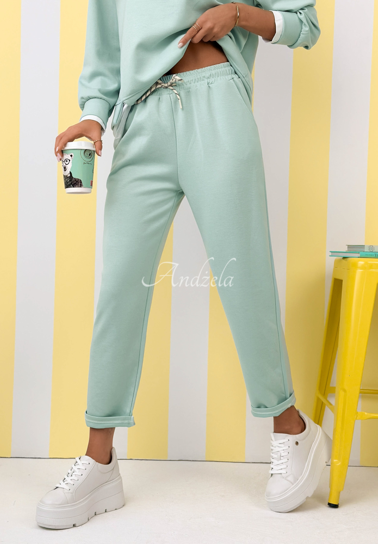 Viscose tracksuit set, sweatshirt and butter-colored pants, Why Not Me, green
