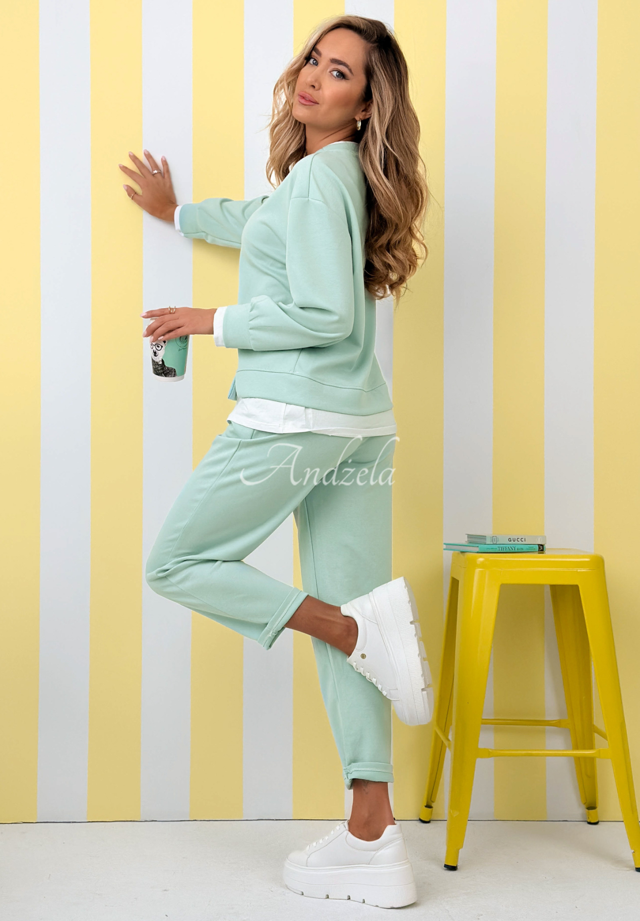 Viscose tracksuit set, sweatshirt and butter-colored pants, Why Not Me, green