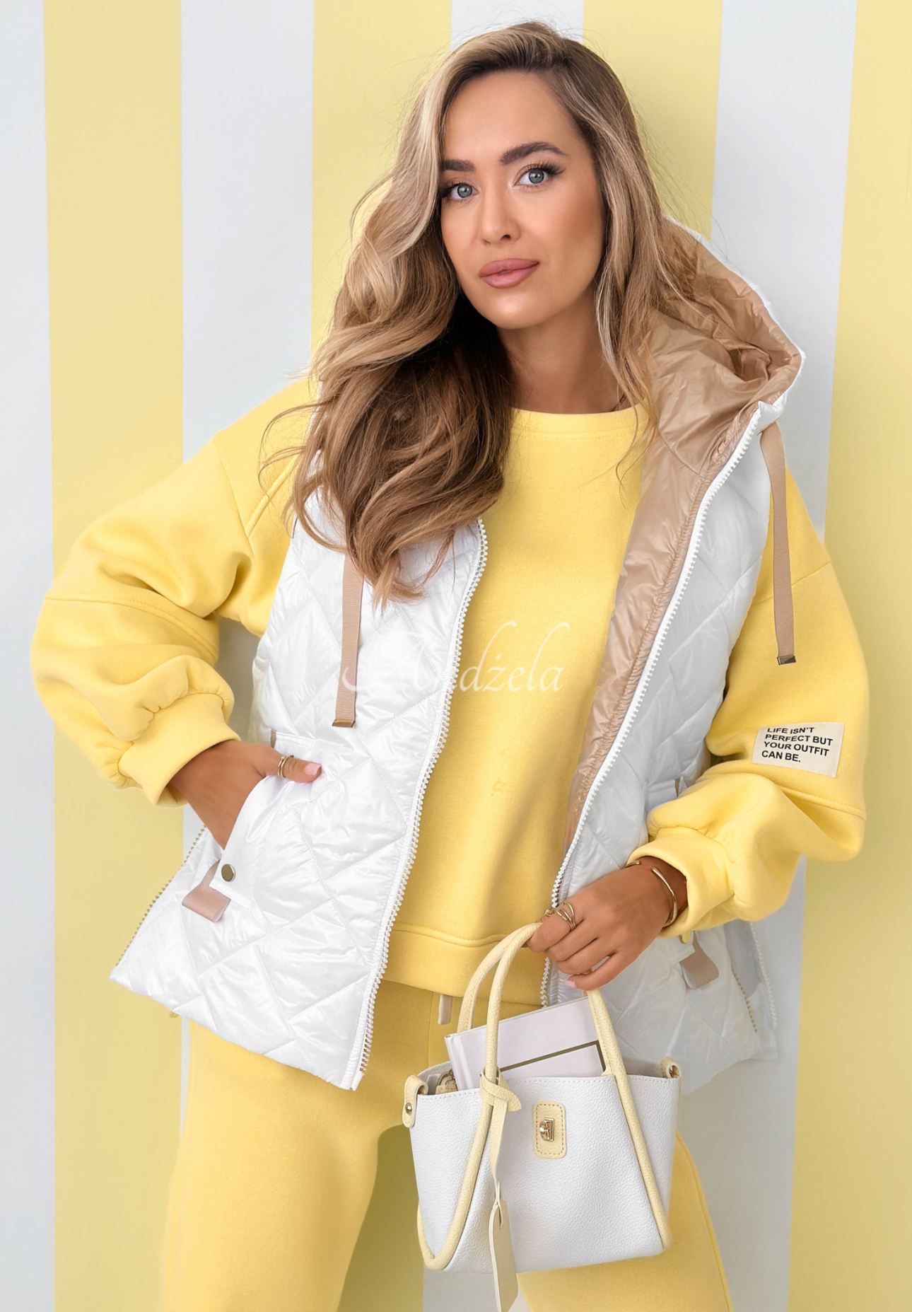 Spring Touch quilted hooded vest, white