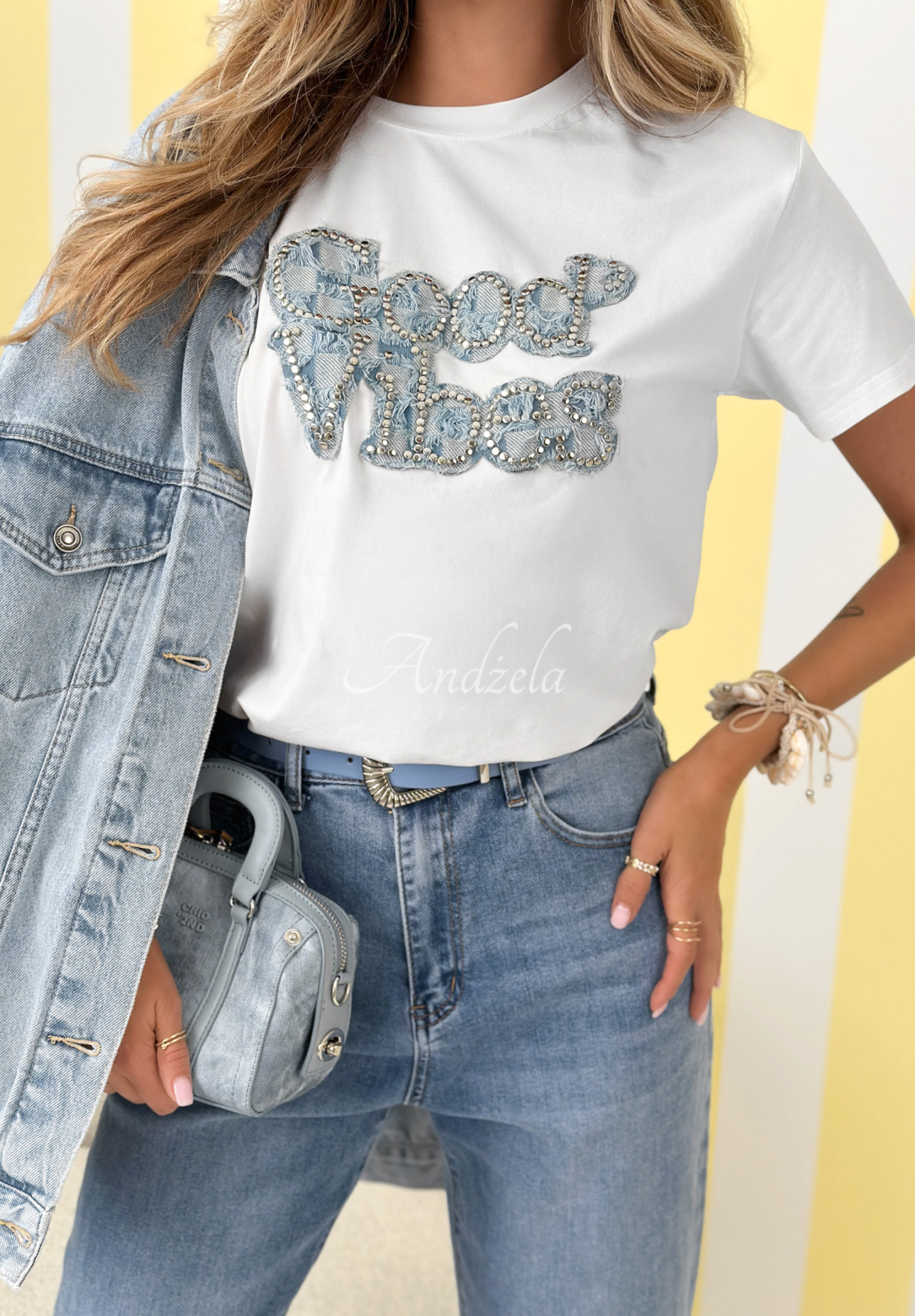 Cotton T-shirt with Only Good Vibes patch, white