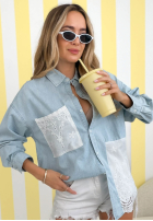 Jeansowa koszula z koronką Side To Side jasnoniebieska