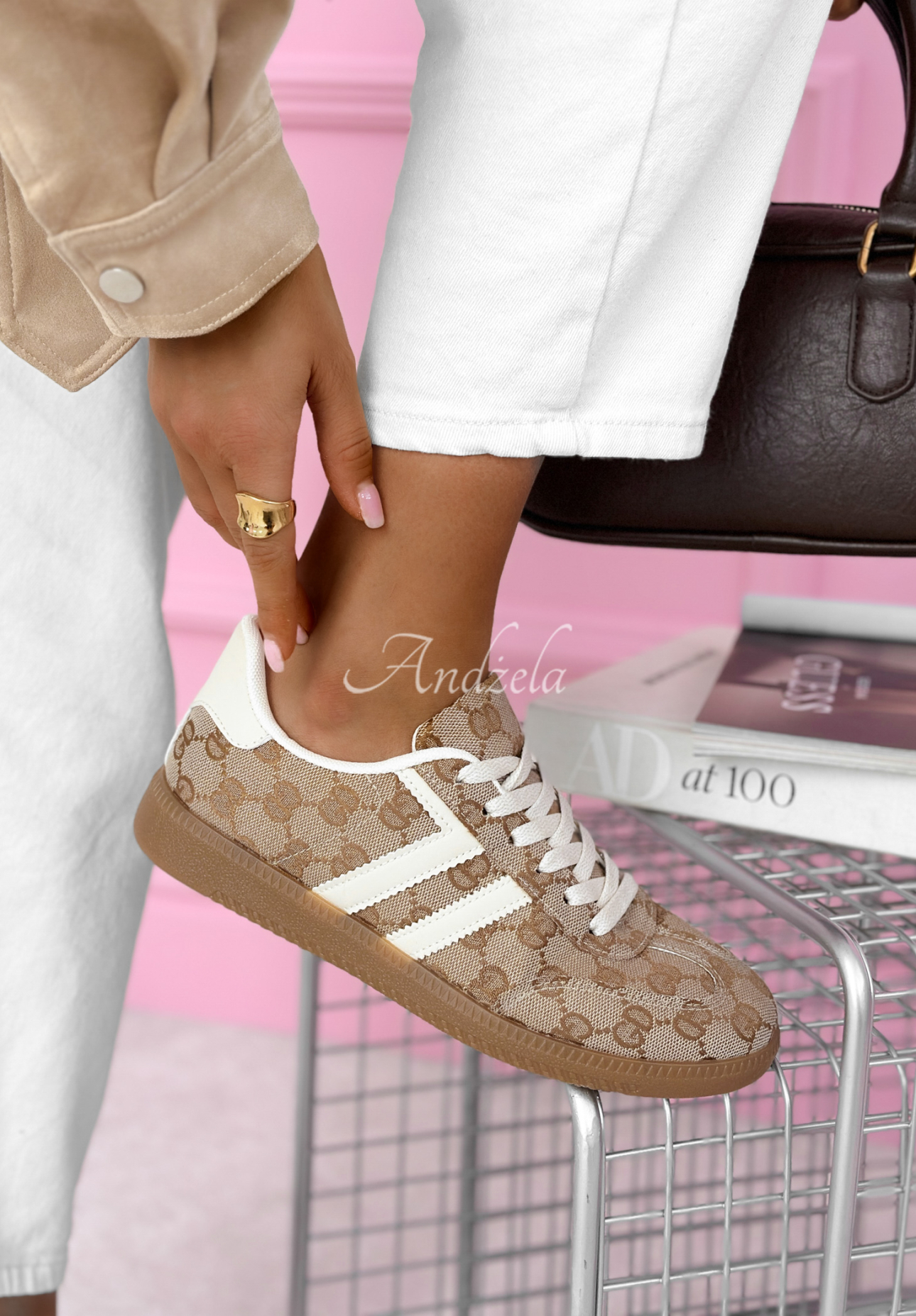 Adidasy Walking On Flowers camelowe